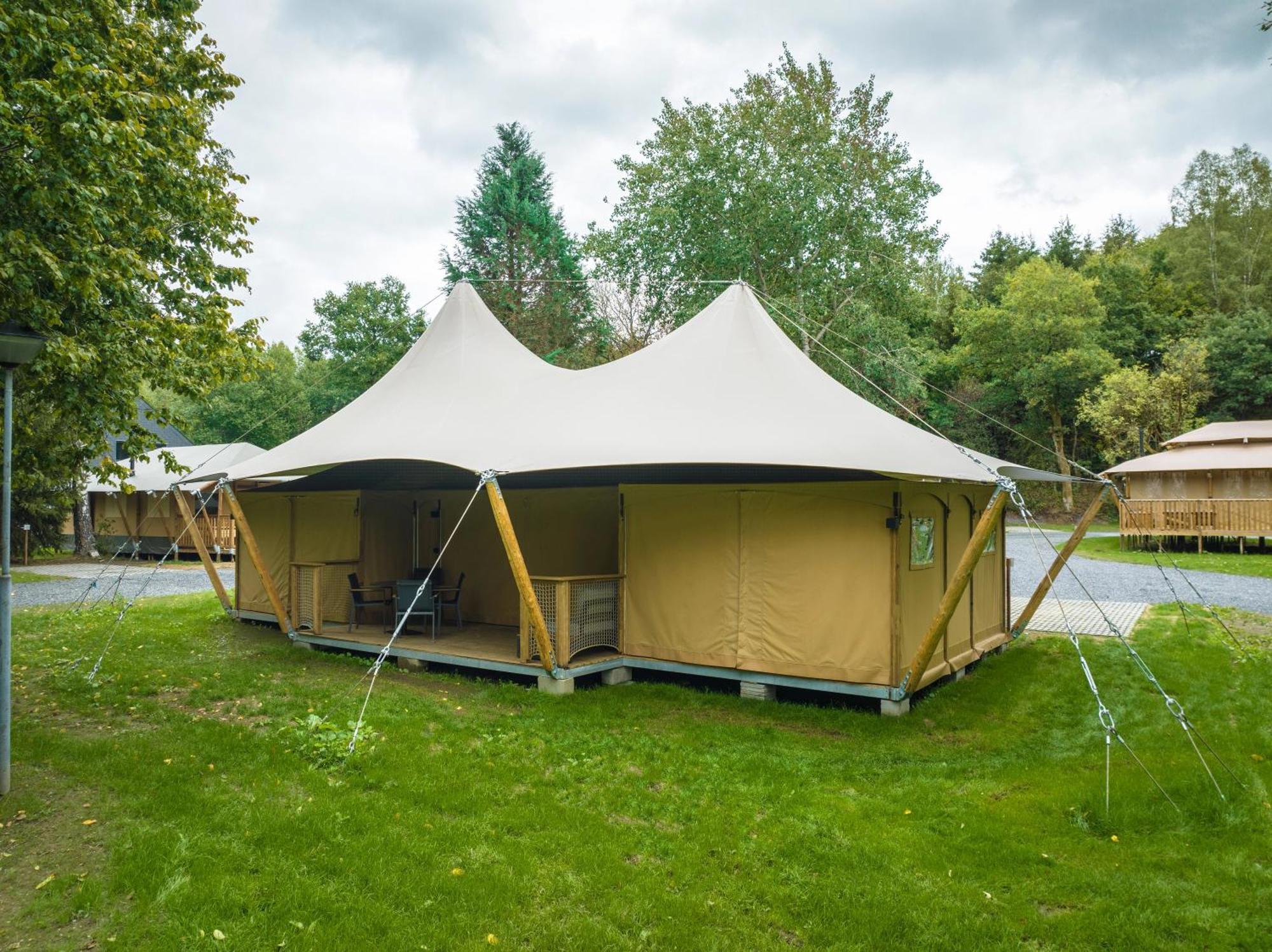 Tent met 2 Slaapkamers