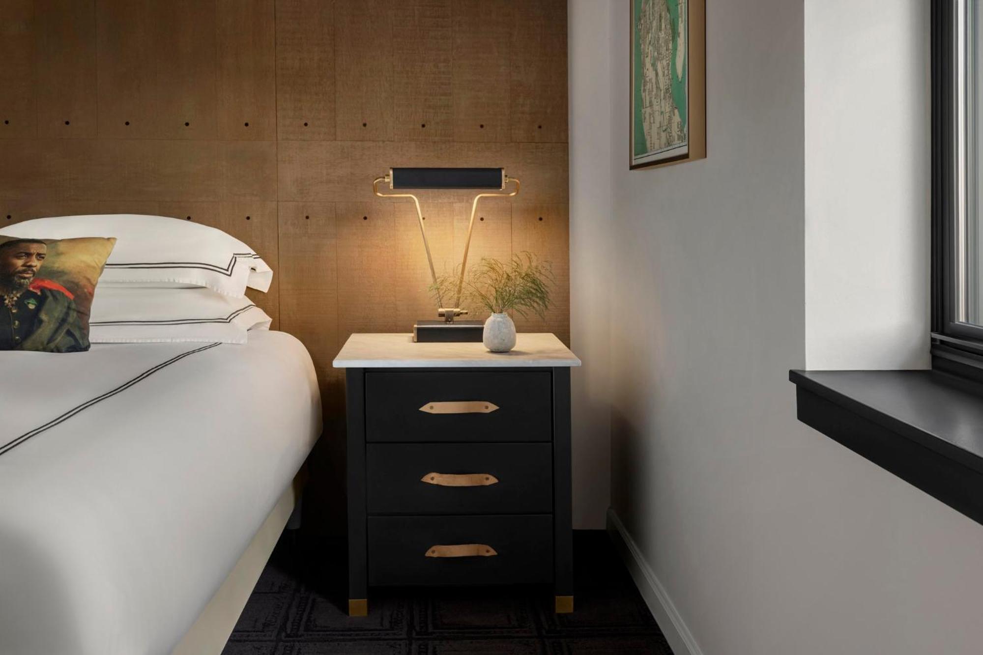 Essential Room