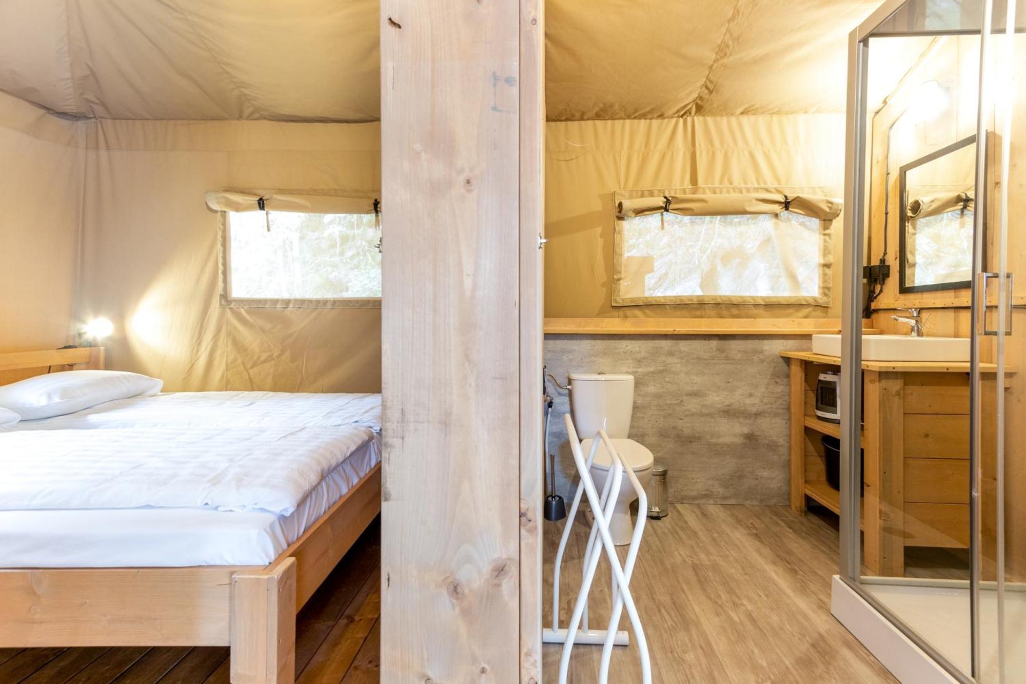 TENT 1
