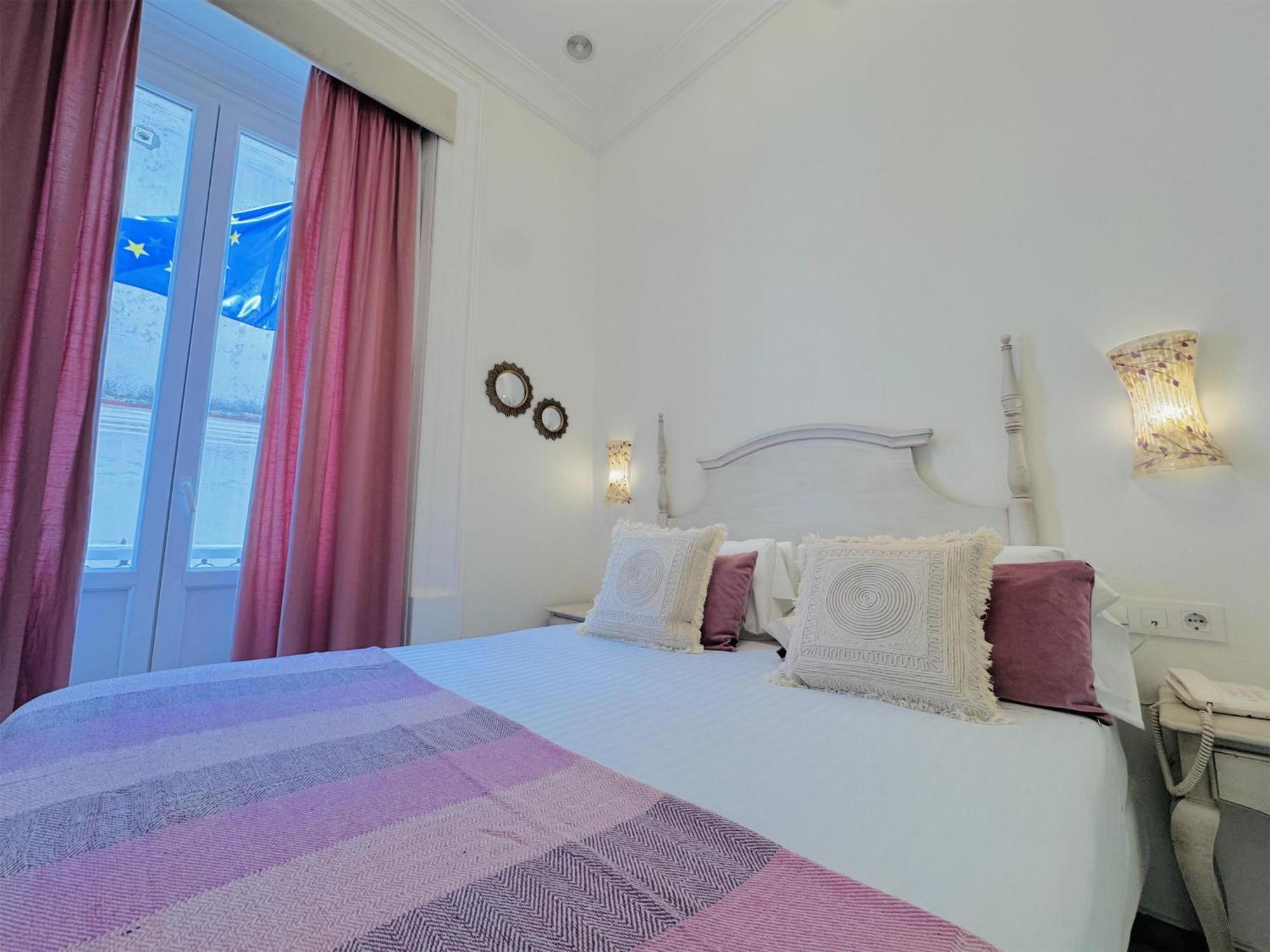 Double or Twin Room Balcony
