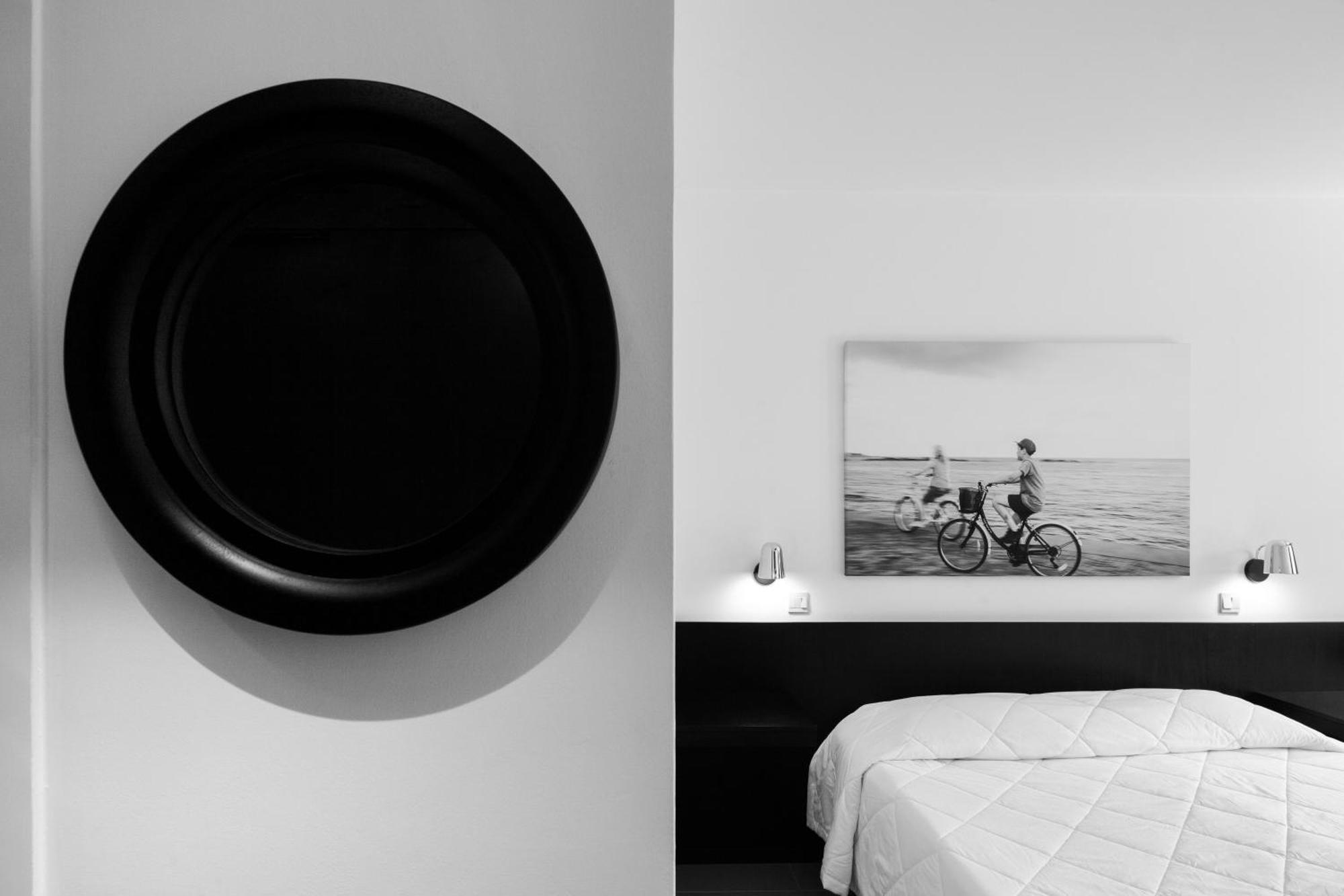 Inland View Room