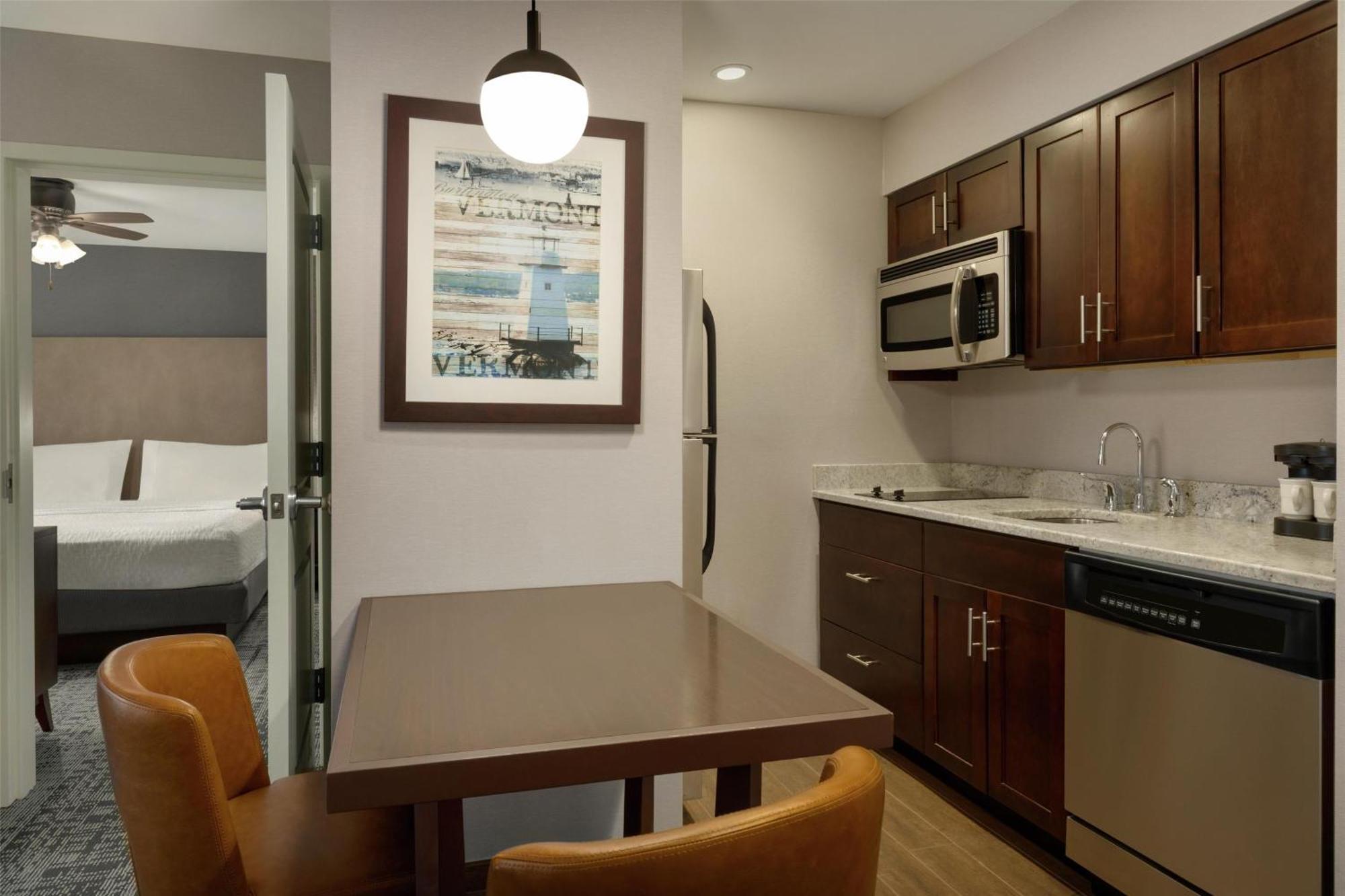 One-Bedroom King Suite Non-Smoking