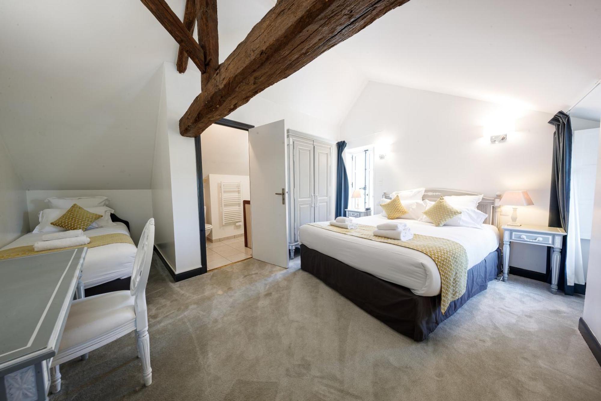 Superior Triple Room