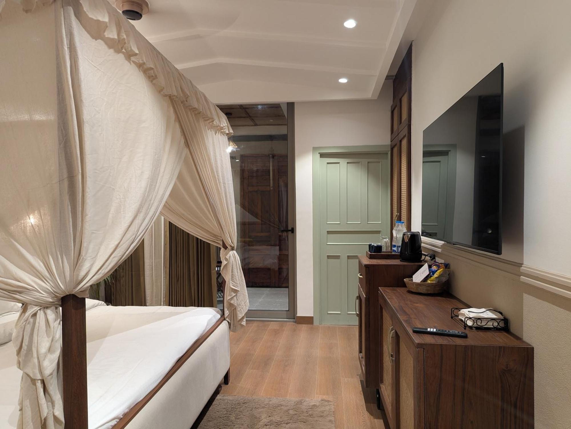 Deluxe Double Room Balcony