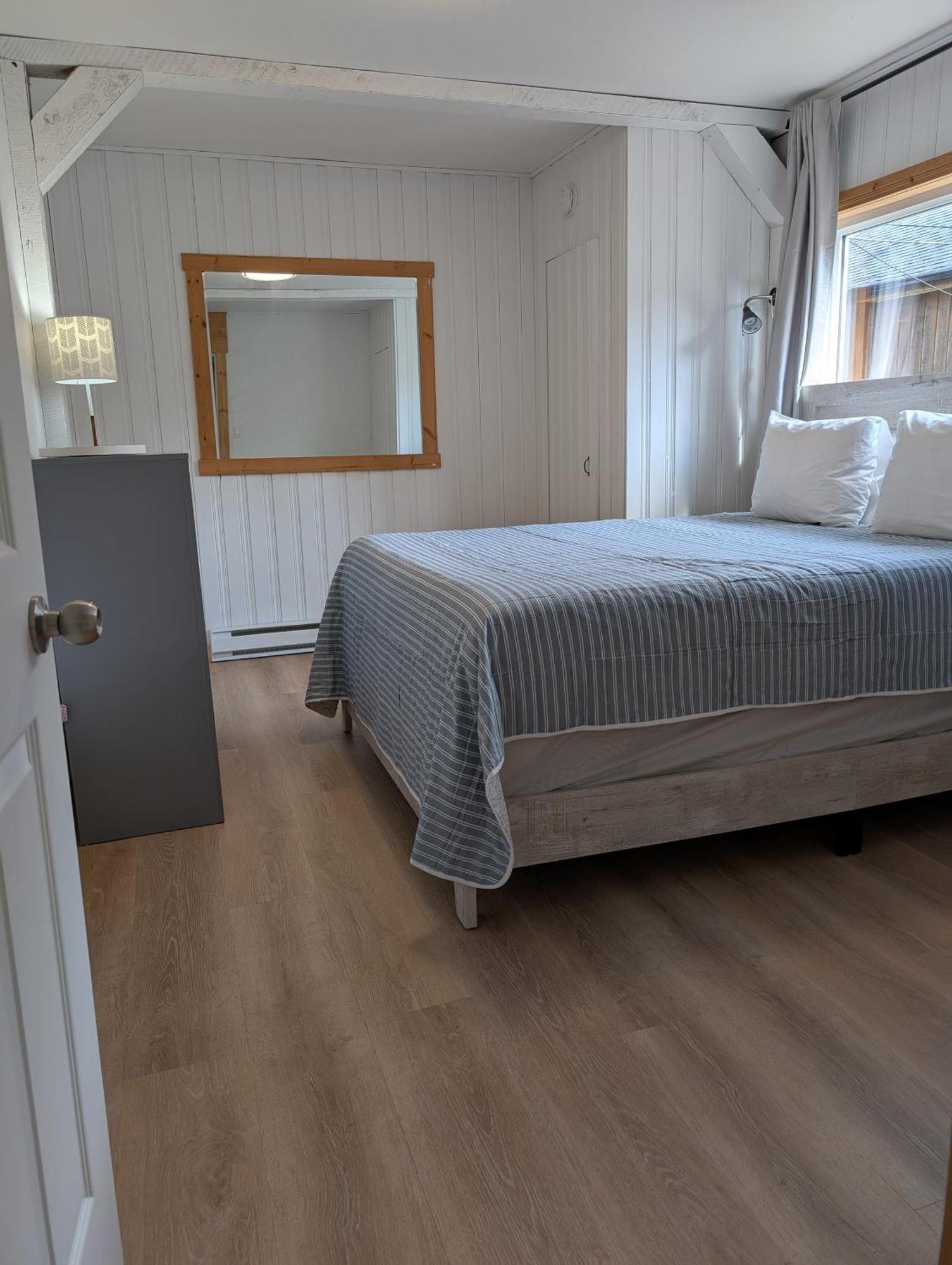 Oceanview Two Bedroom Cottage