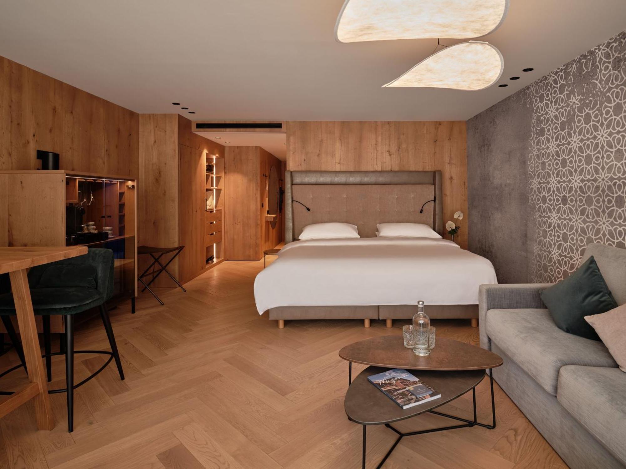 Premium Junior Suite