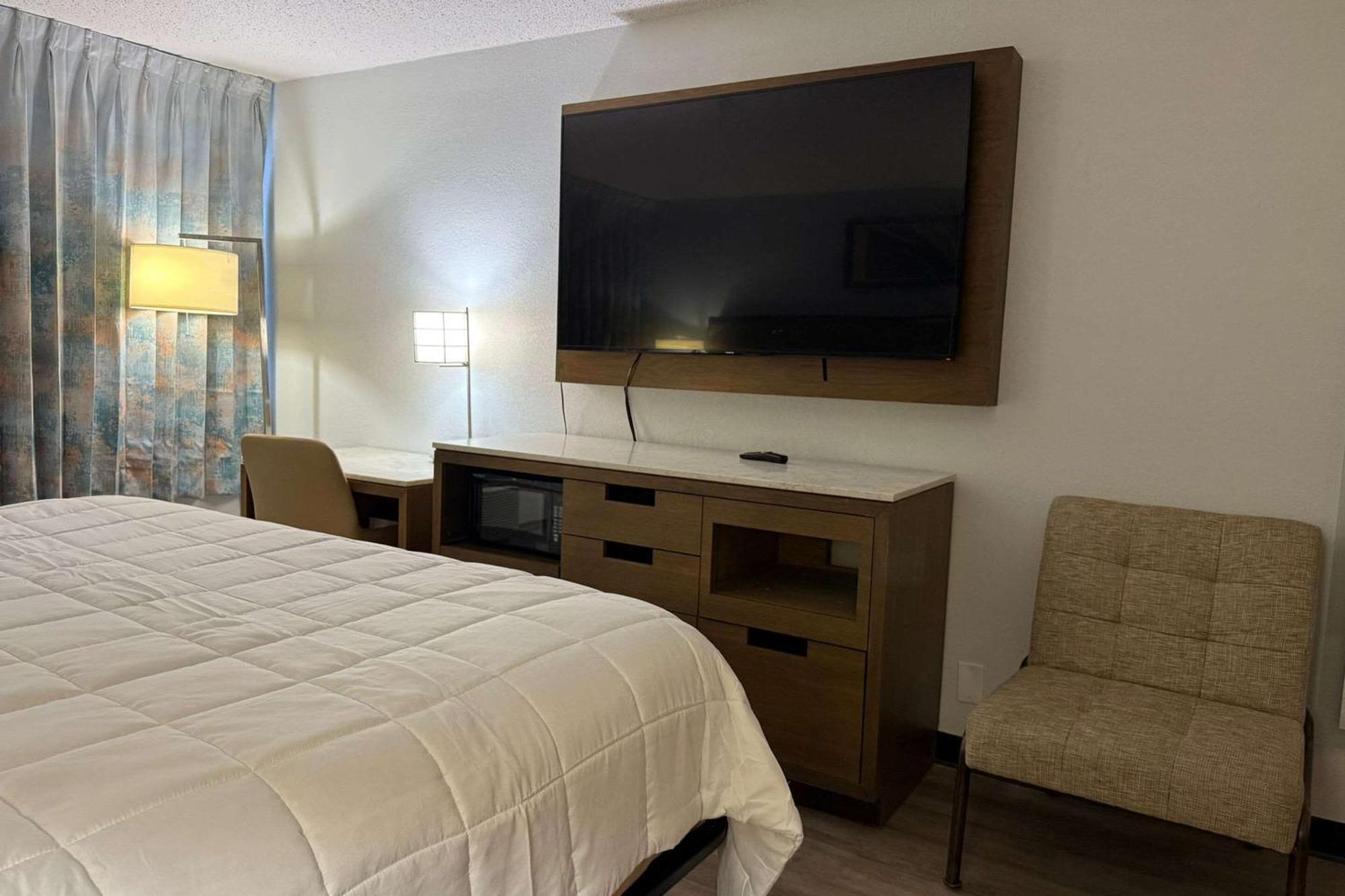King Room Disability Access or Non Smoking