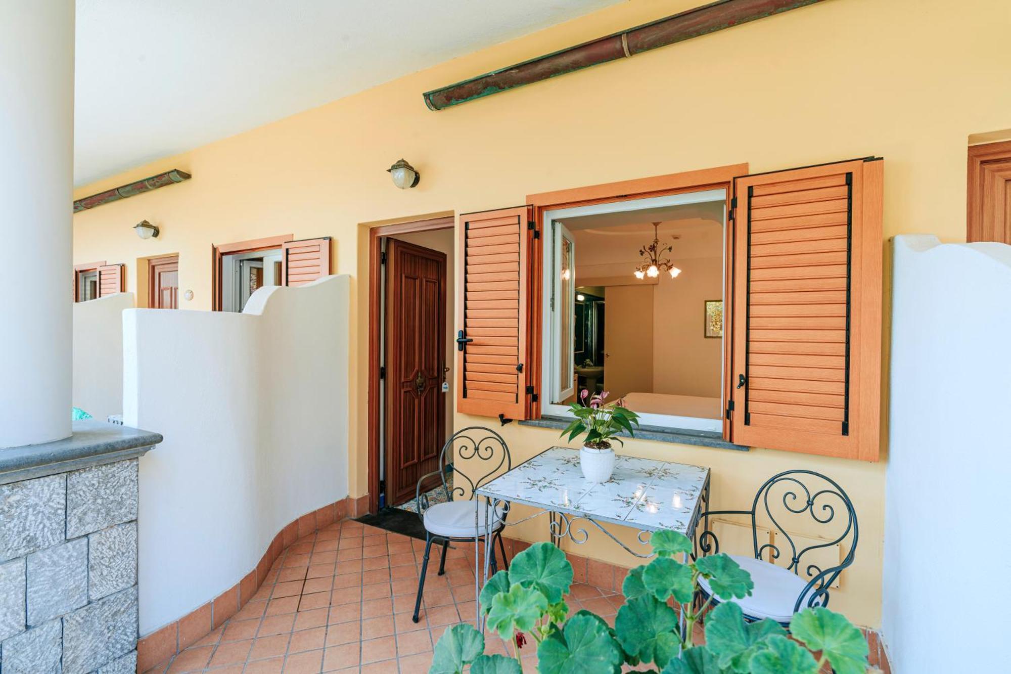 Double Room Patio