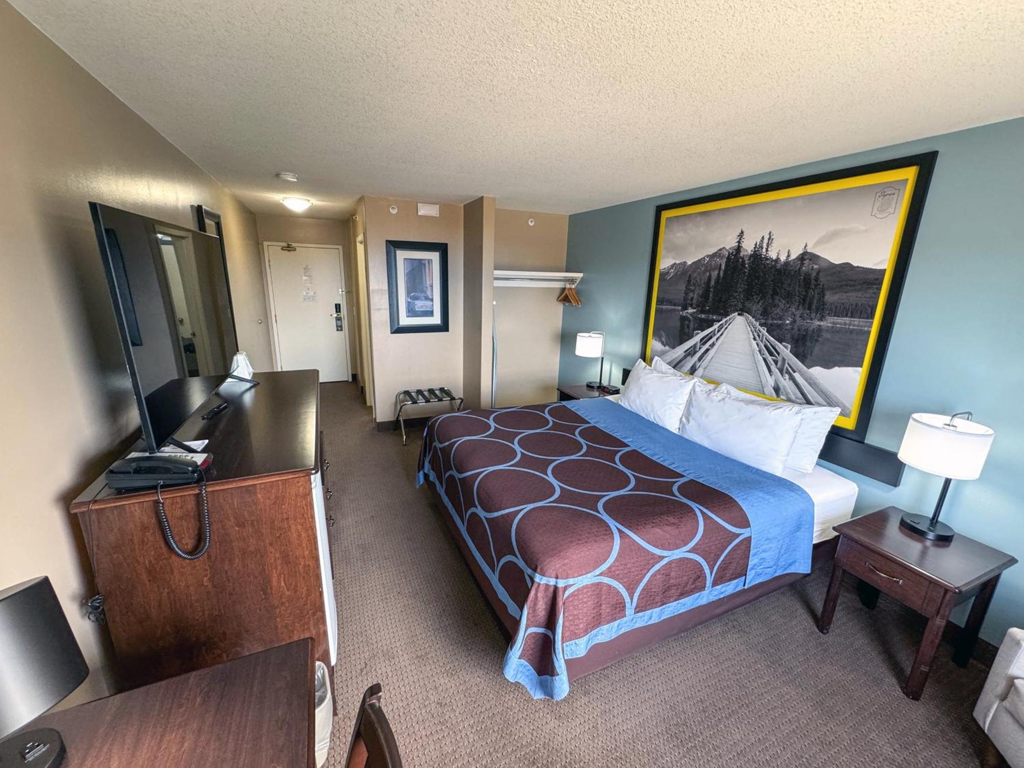 Standard King Room