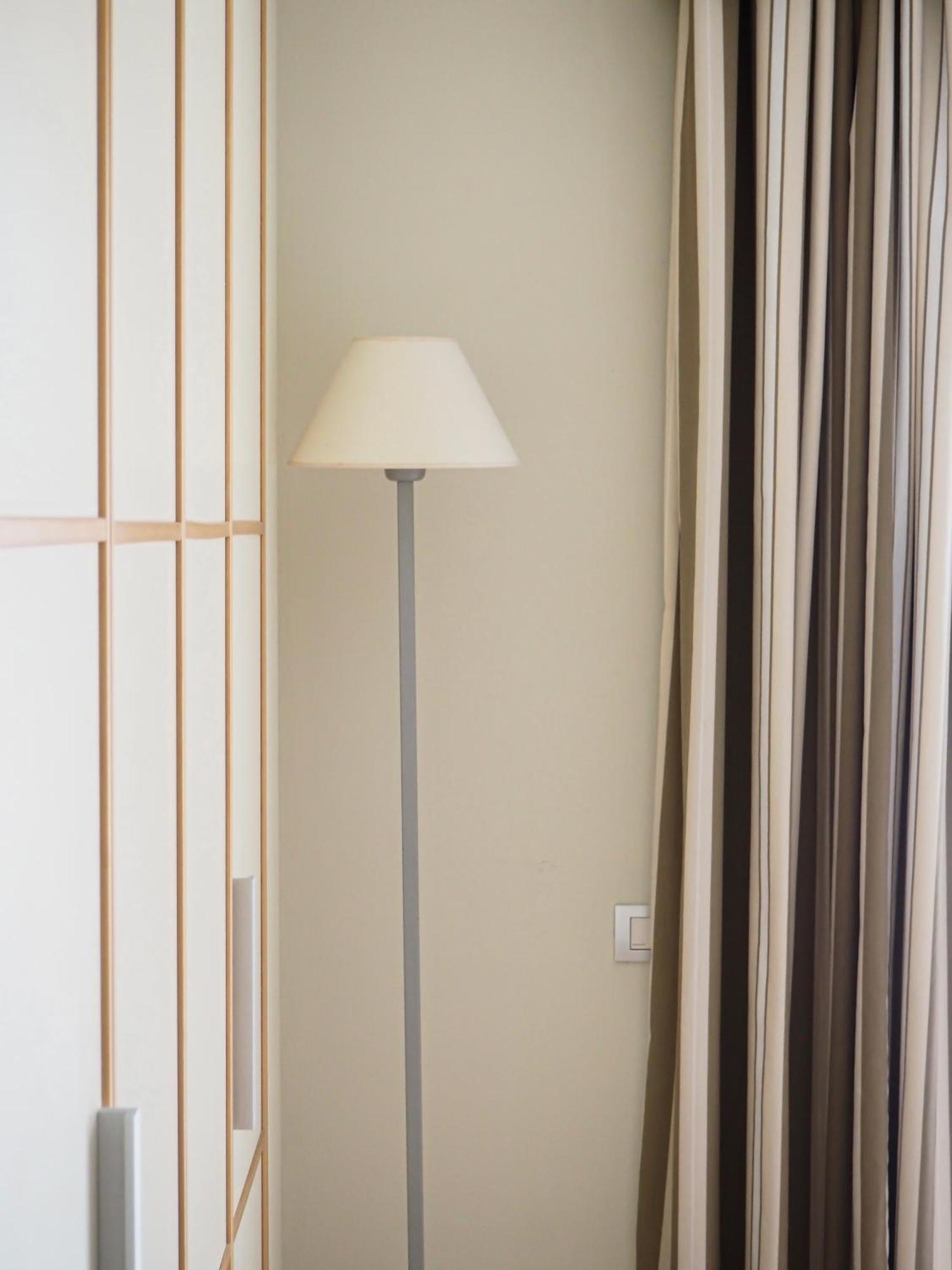 One-Bedroom Standard Apartment