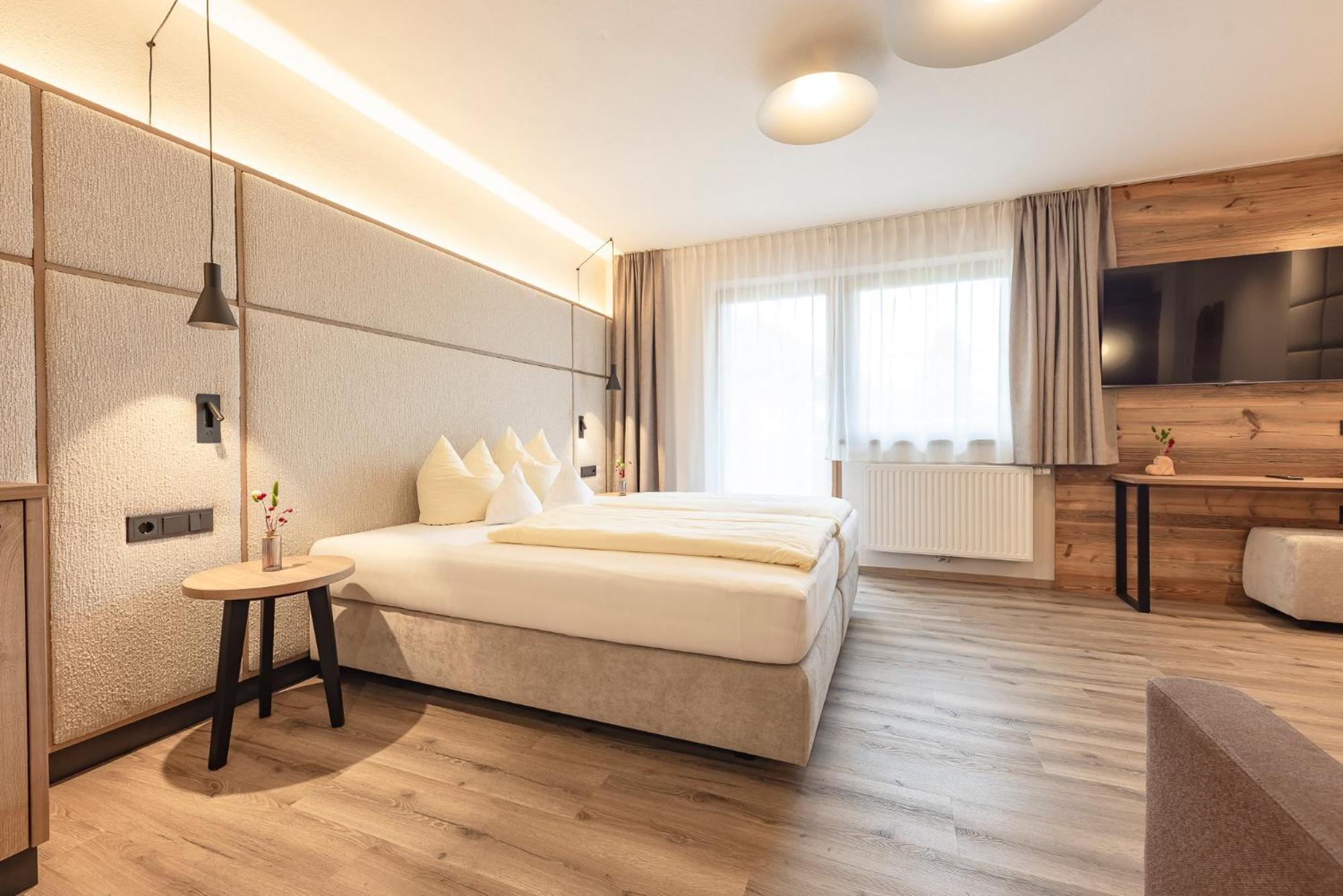 Familienzimmer mit Balkon