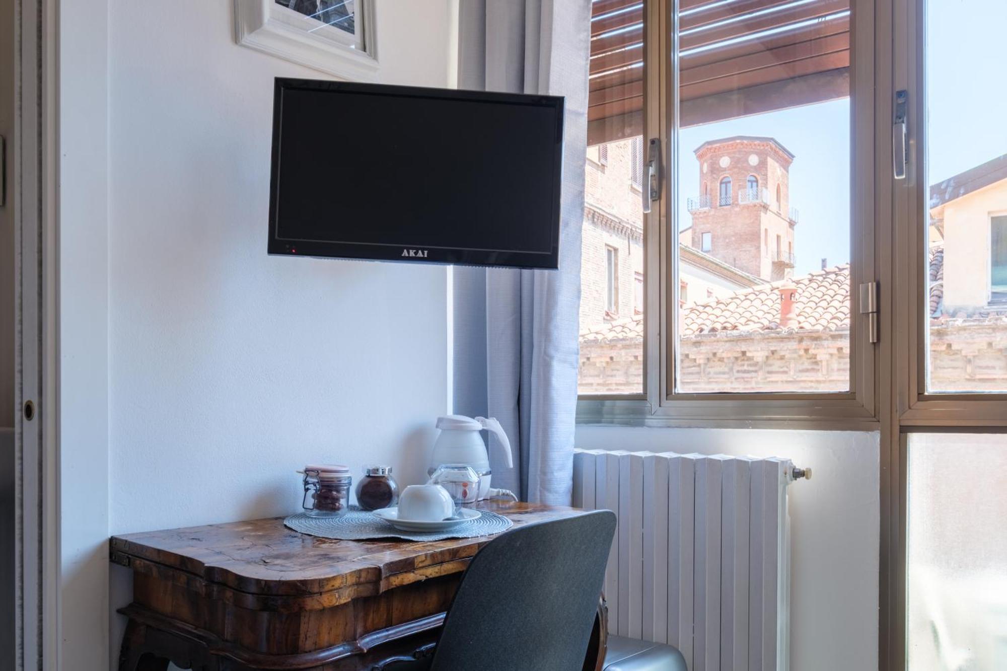 Classic Single Room