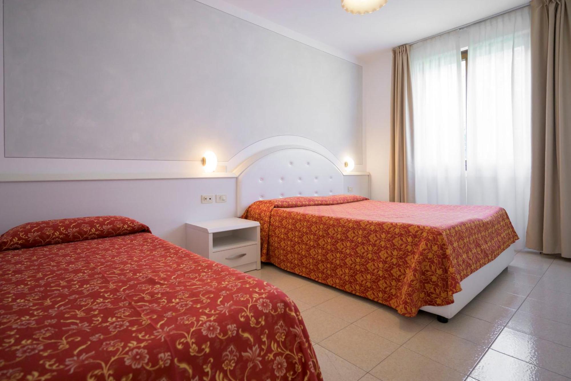 Economy Twin Room