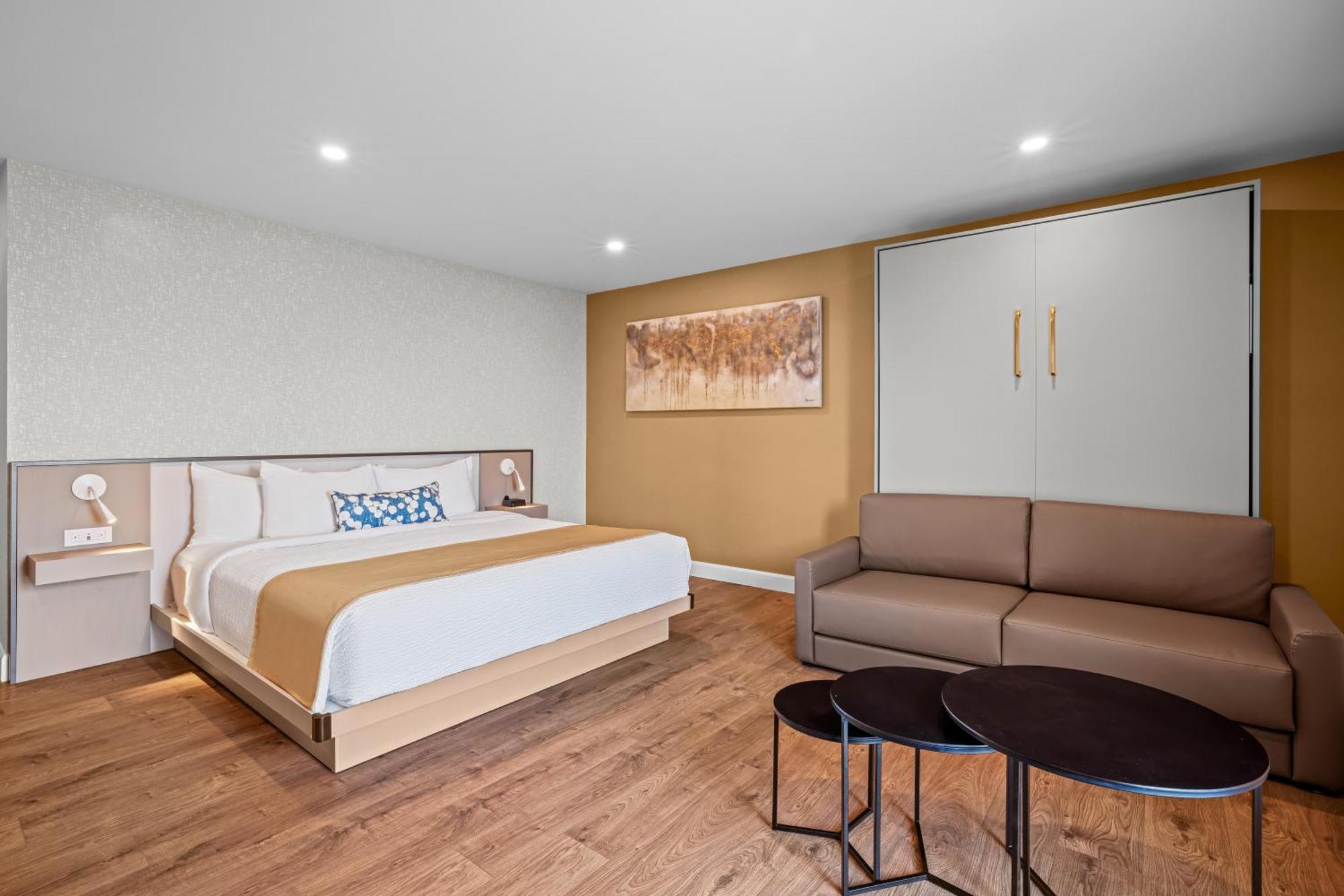 Room One King Bed One Queen Murphy Bed Balcony Non-Smoking