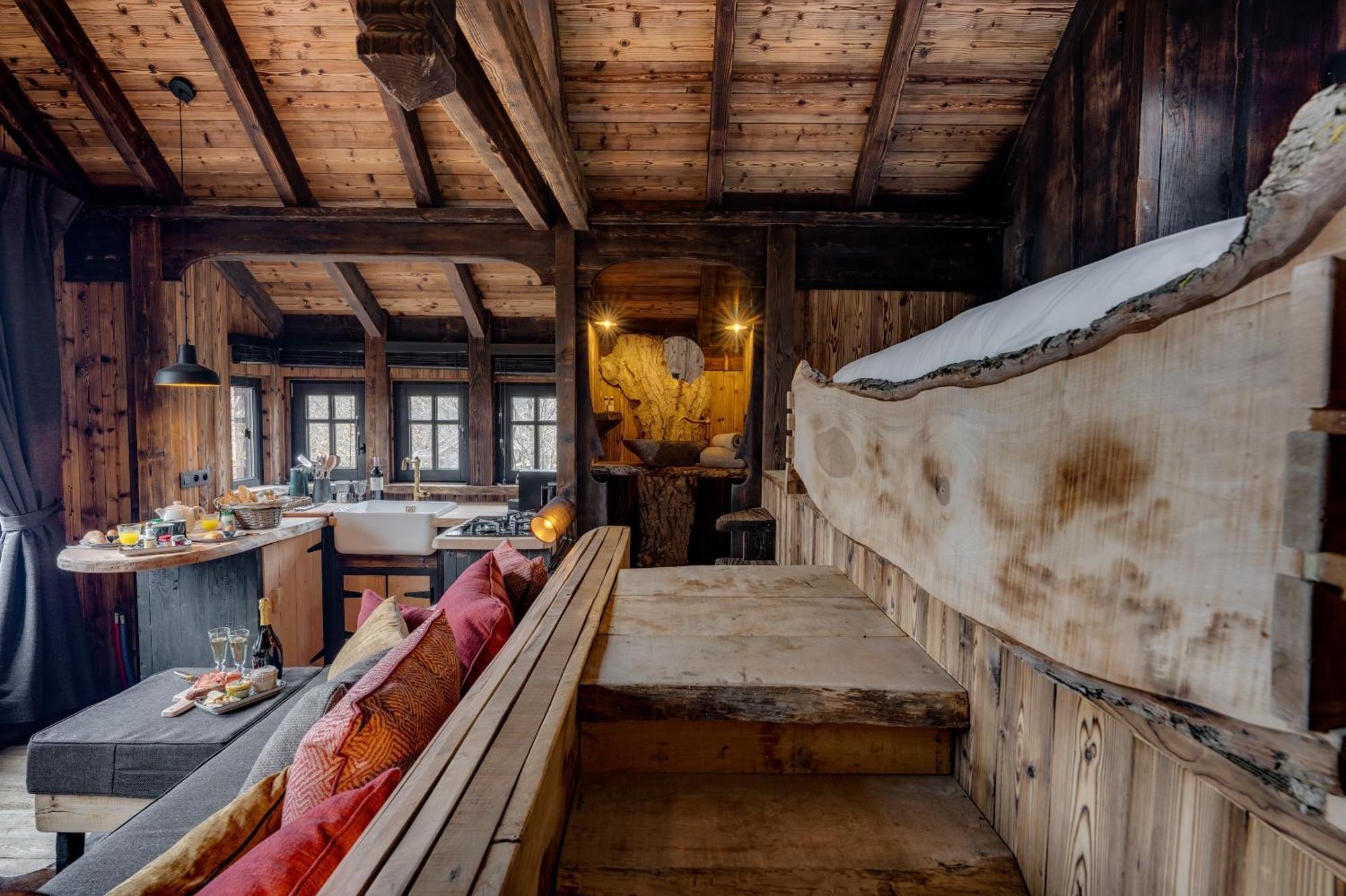 Superior Chalet