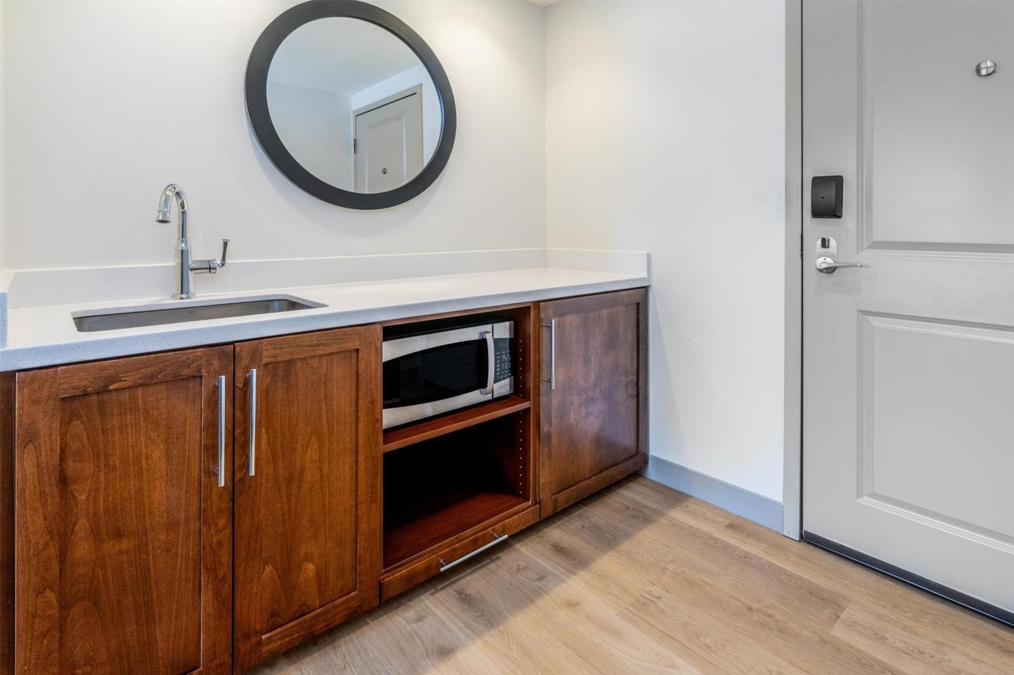 King Studio Suite Mountain View Non-Smoking
