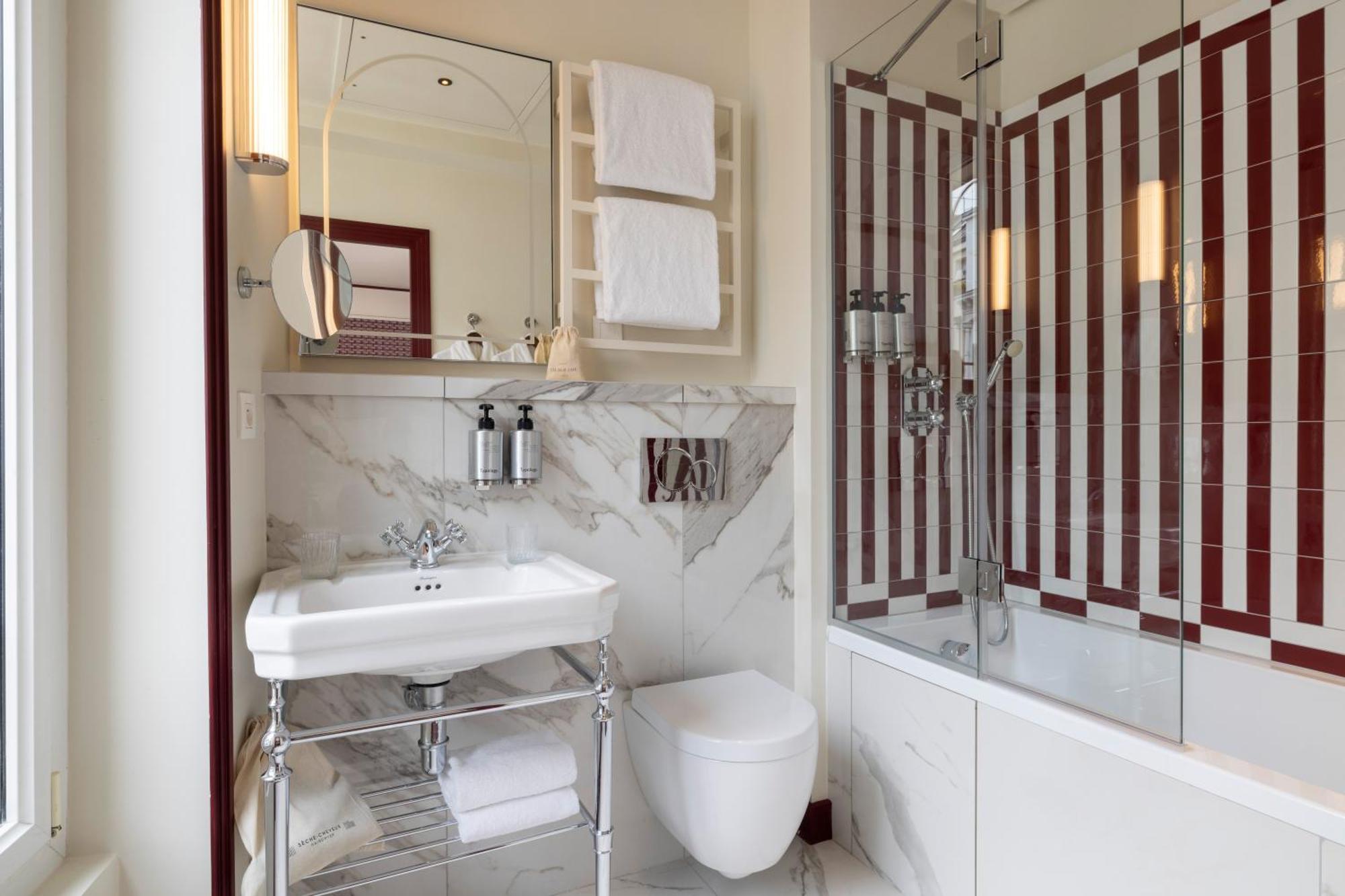 Deluxe Double Room Balcony Spa Access