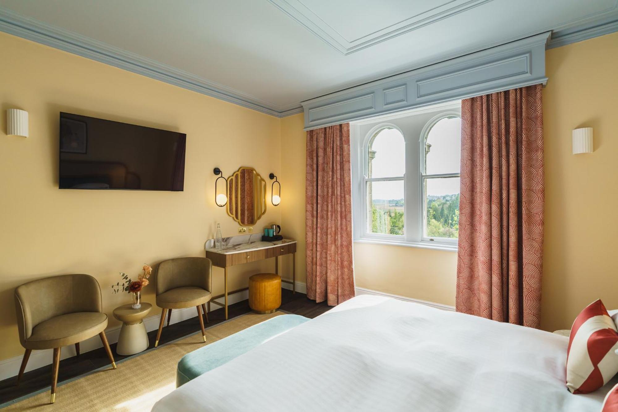 Front facing Double or Twin Room