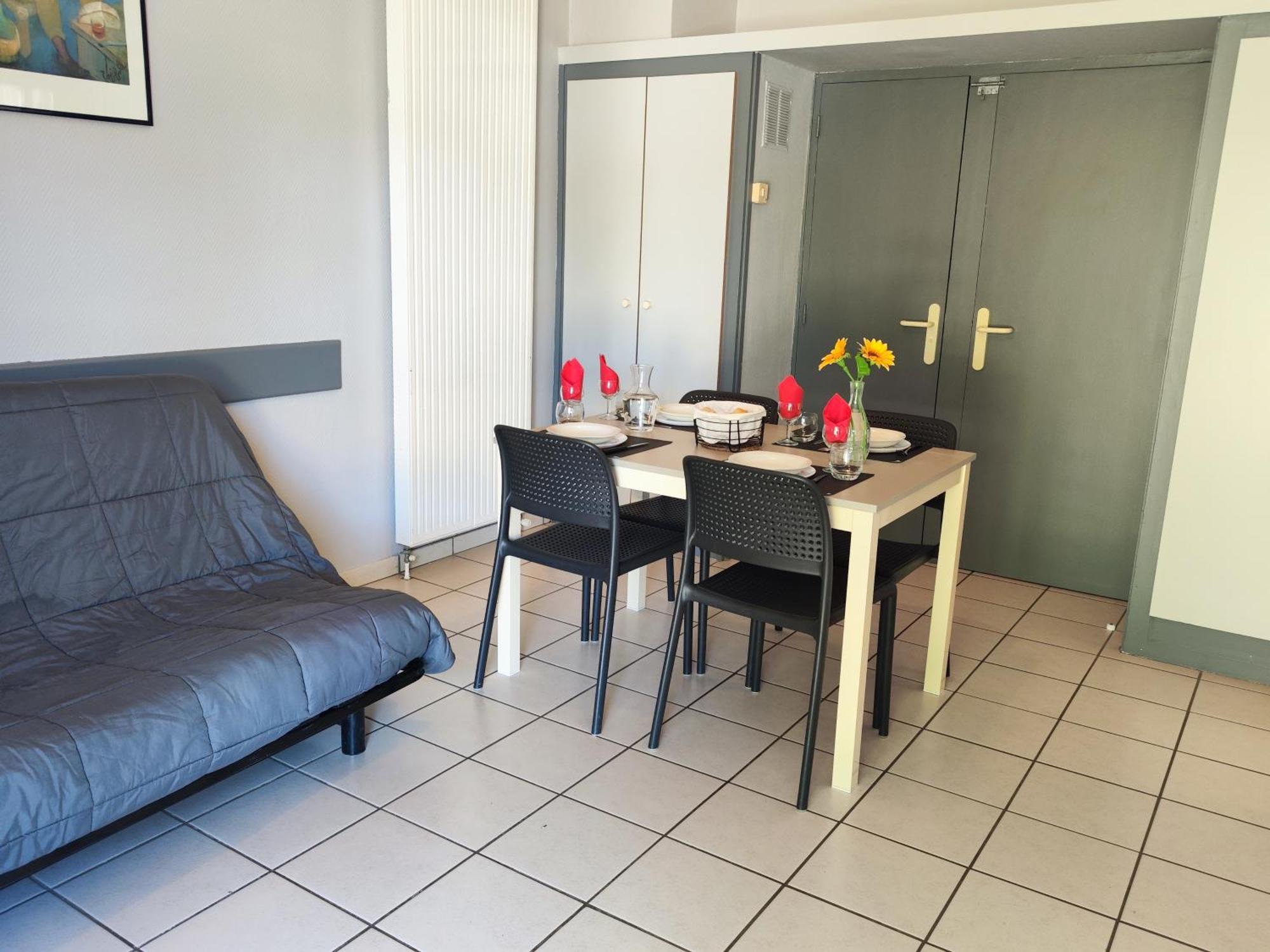 Two-Bedroom Apartment Terrace