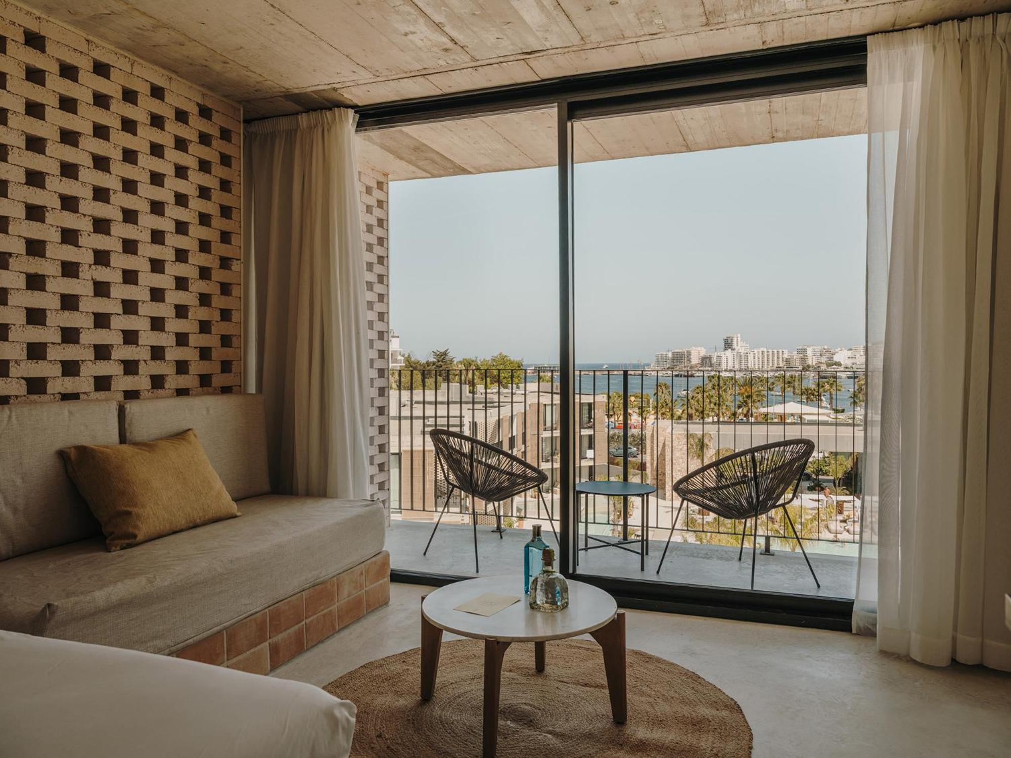 Nomad Junior Suite Sea View