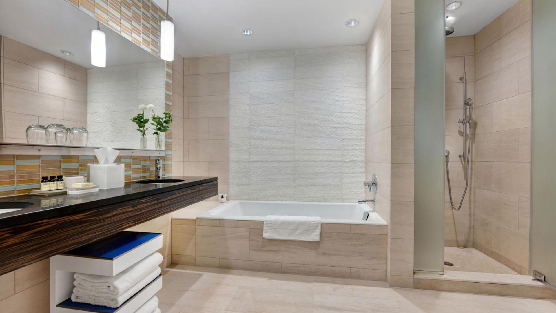 One-Bedroom Suite