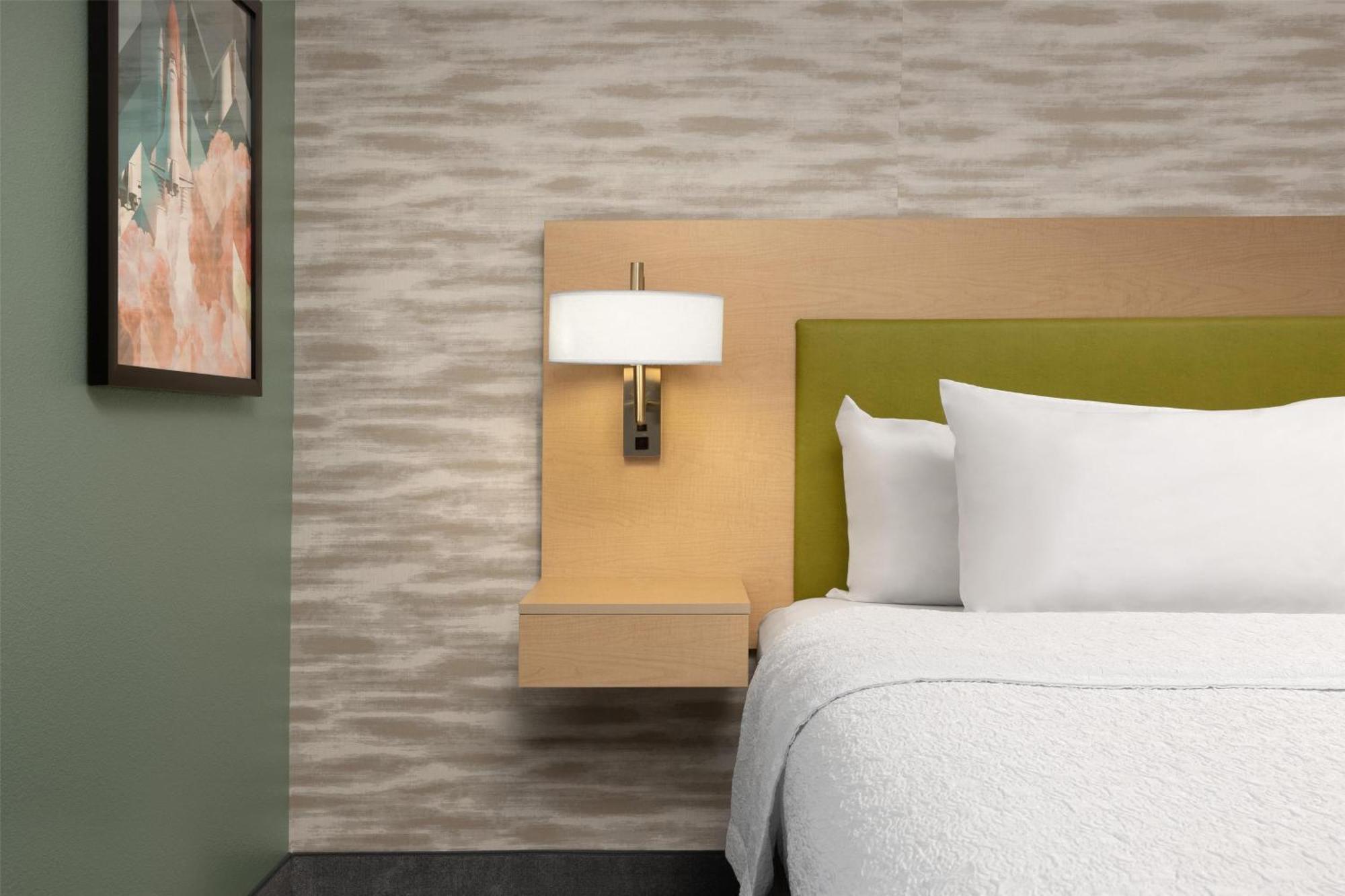 One-Bedroom King Suite Non-Smoking