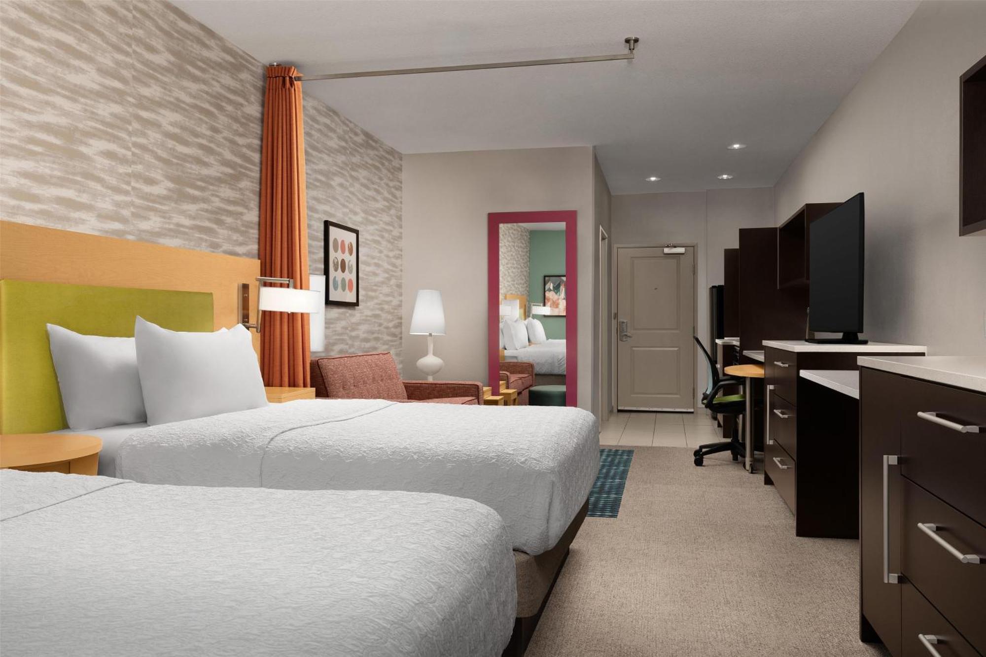 Studio Suite Two Queen Beds Hearing Access or Non-Smoking