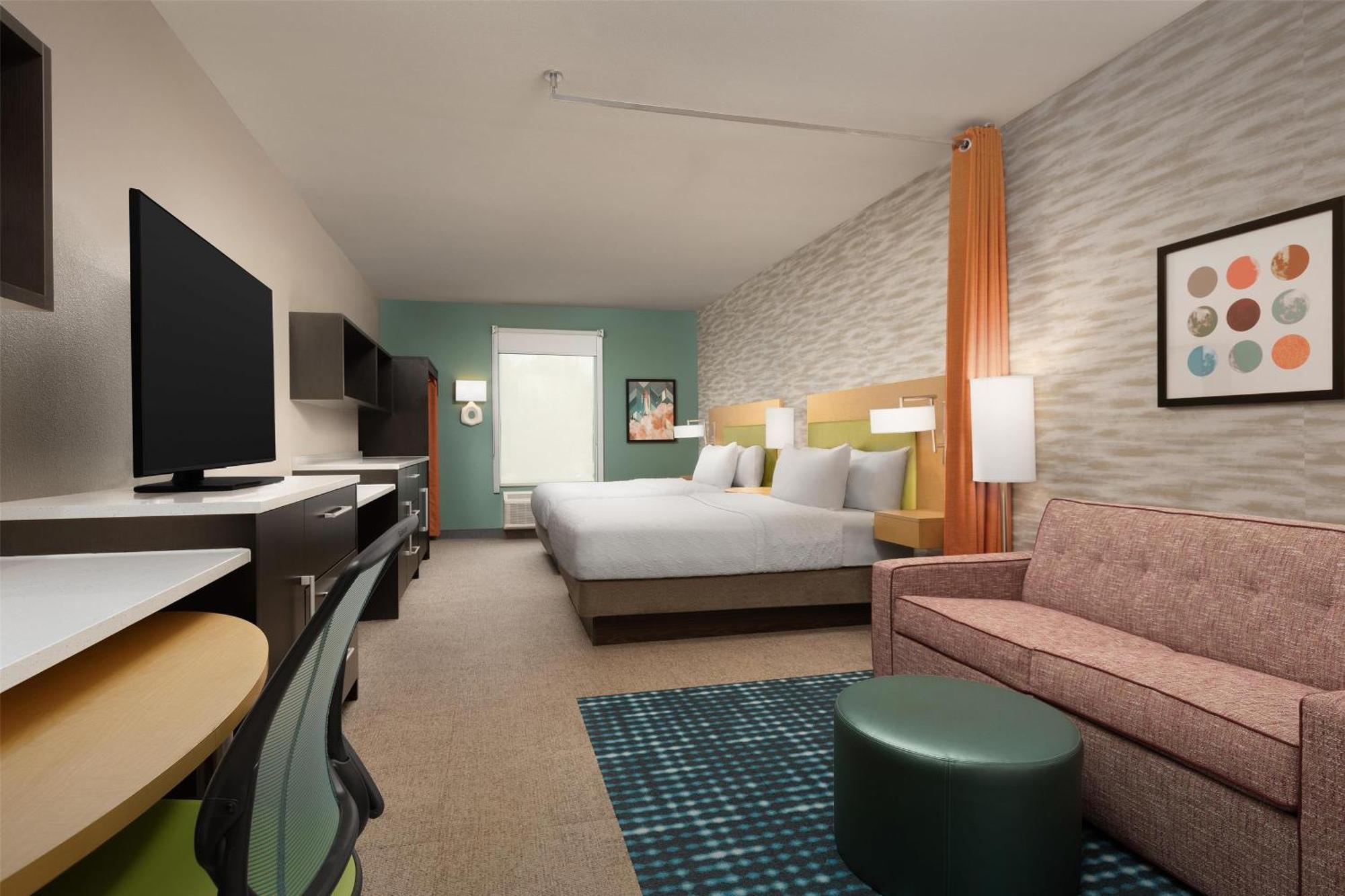Studio Suite Two Queen Beds Hearing Access or Non-Smoking