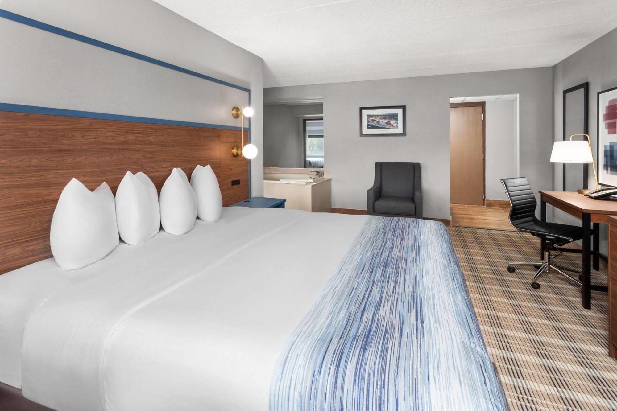 Two-Bedroom Family Suite Jetted Tub Non-Smoking