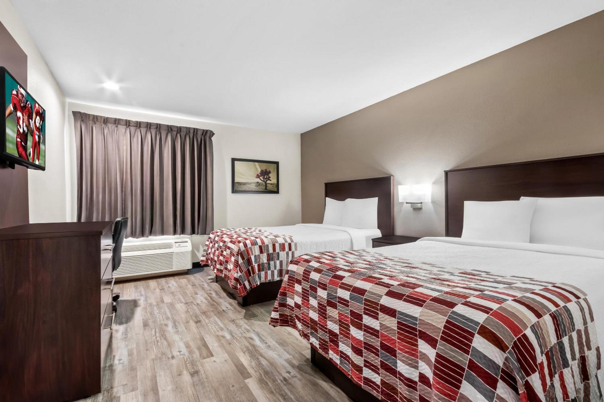 Standard Room Two Double Beds Smoke
