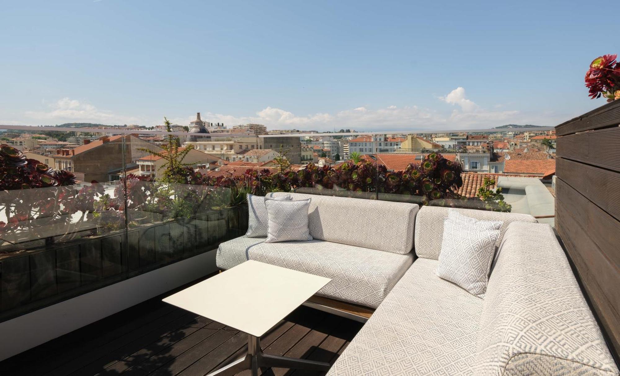 Panaromic Terrace Suite,1695323105:JPEG