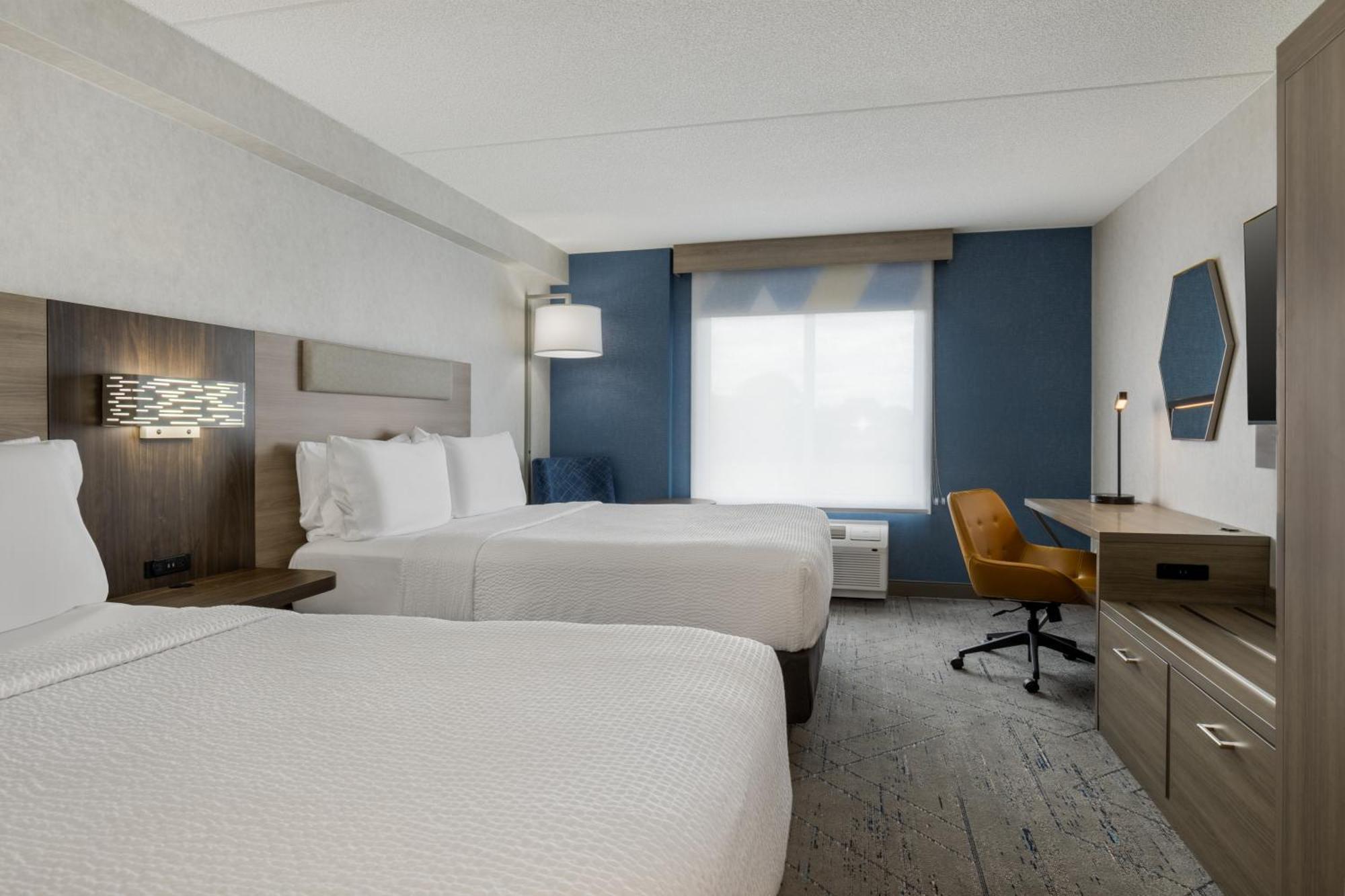 Queen Room Mobility Access or Hearing Accessible