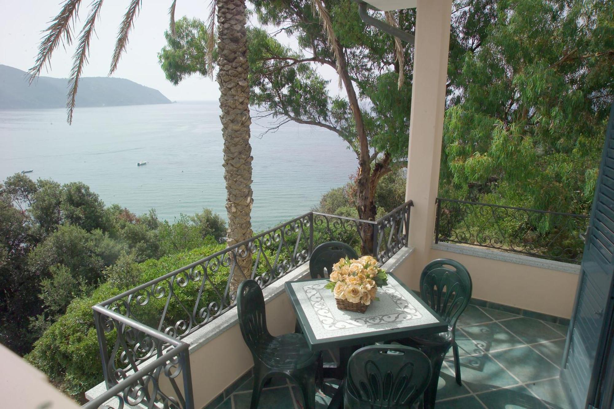 Appartamento con Vista e Balcone