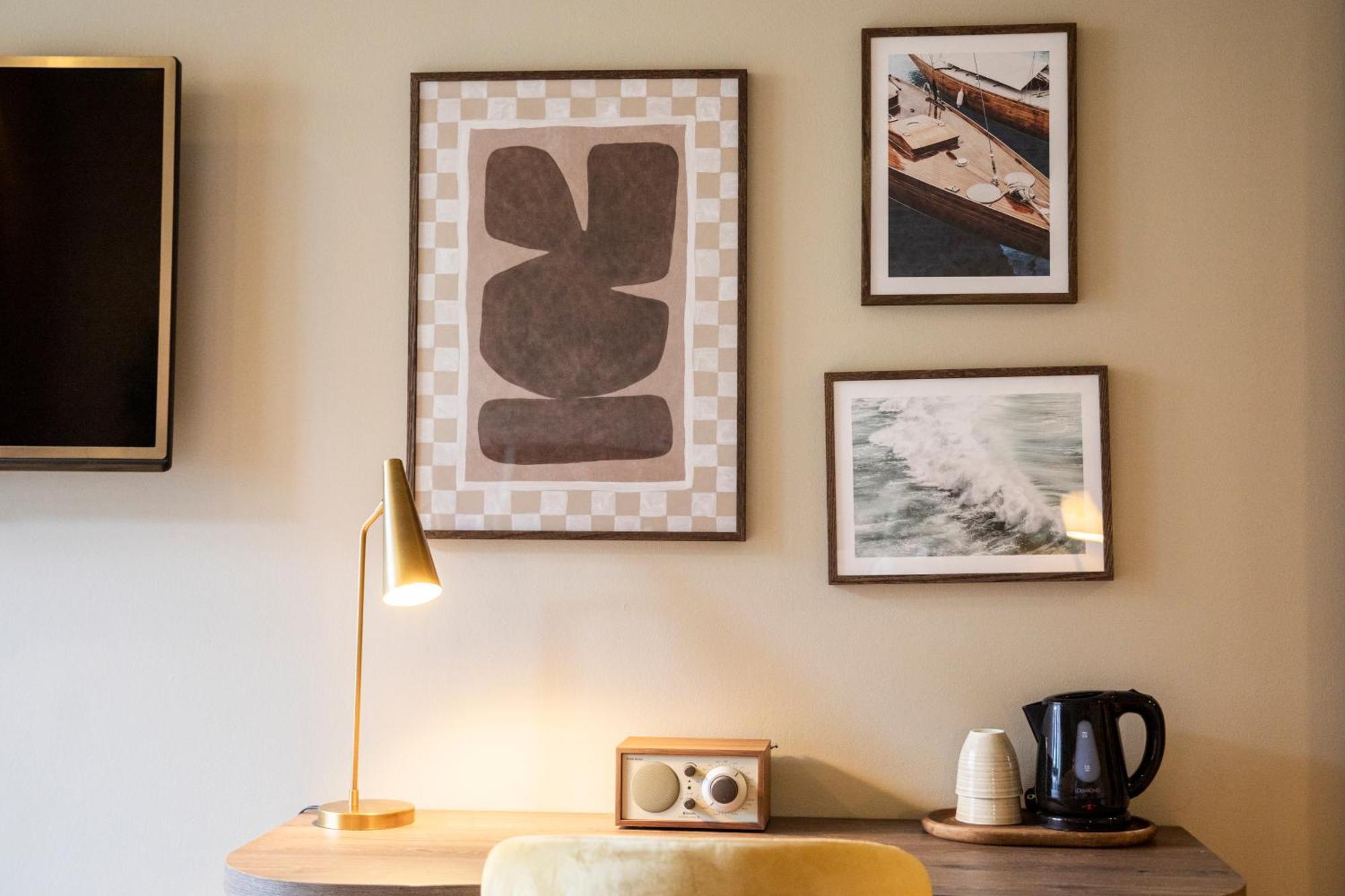 Superior Twin Room with City View