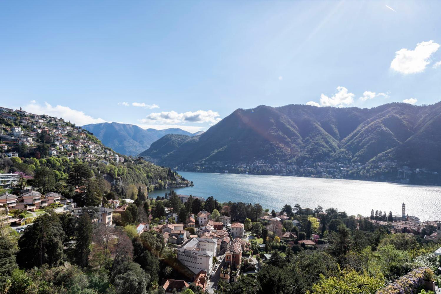 Double Room Balcony Lake View