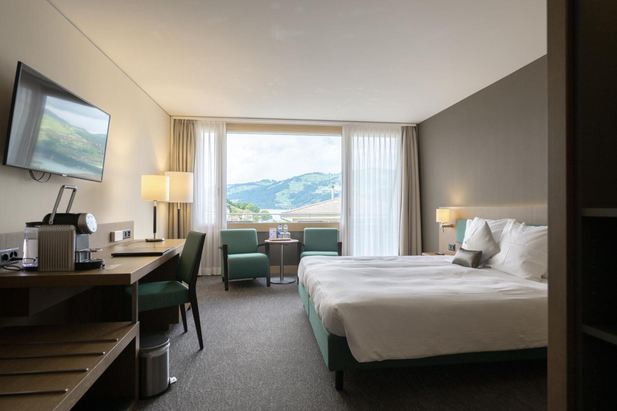 Lakeside Double Room