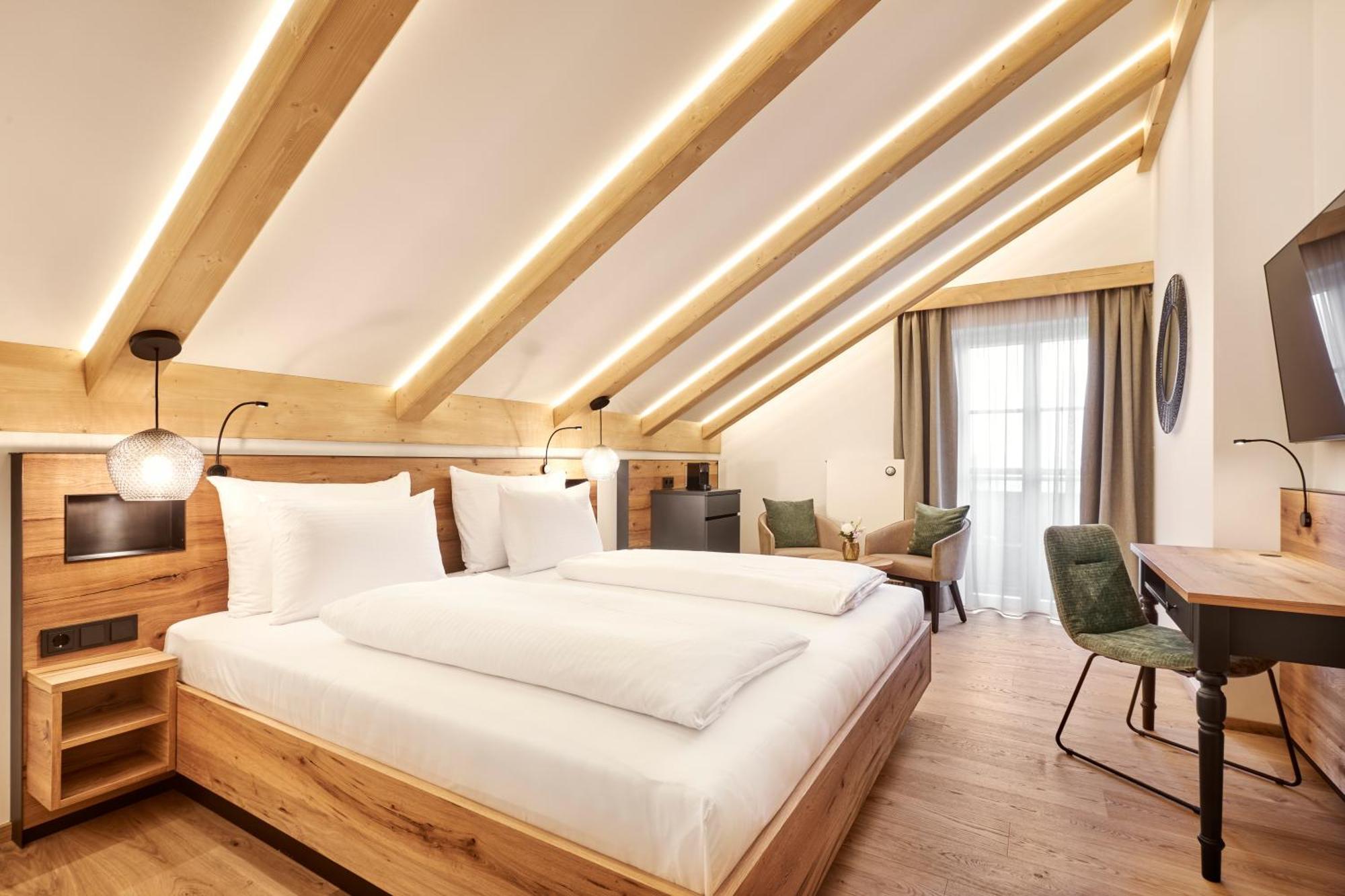Doppelzimmer mit Bergblick