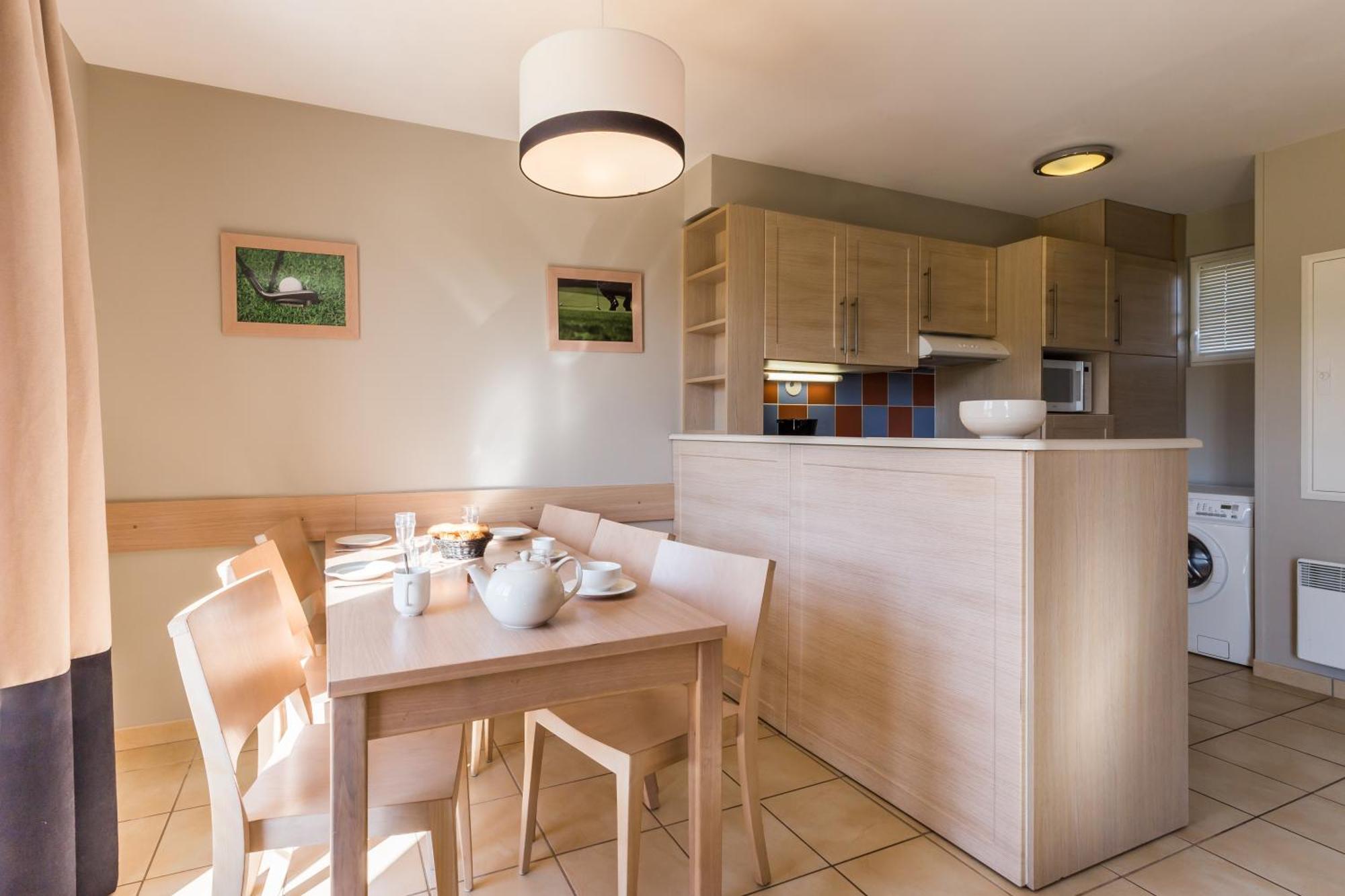 Huis met 3 Slaapkamers, Open Haard en Terras (8 Personen)
