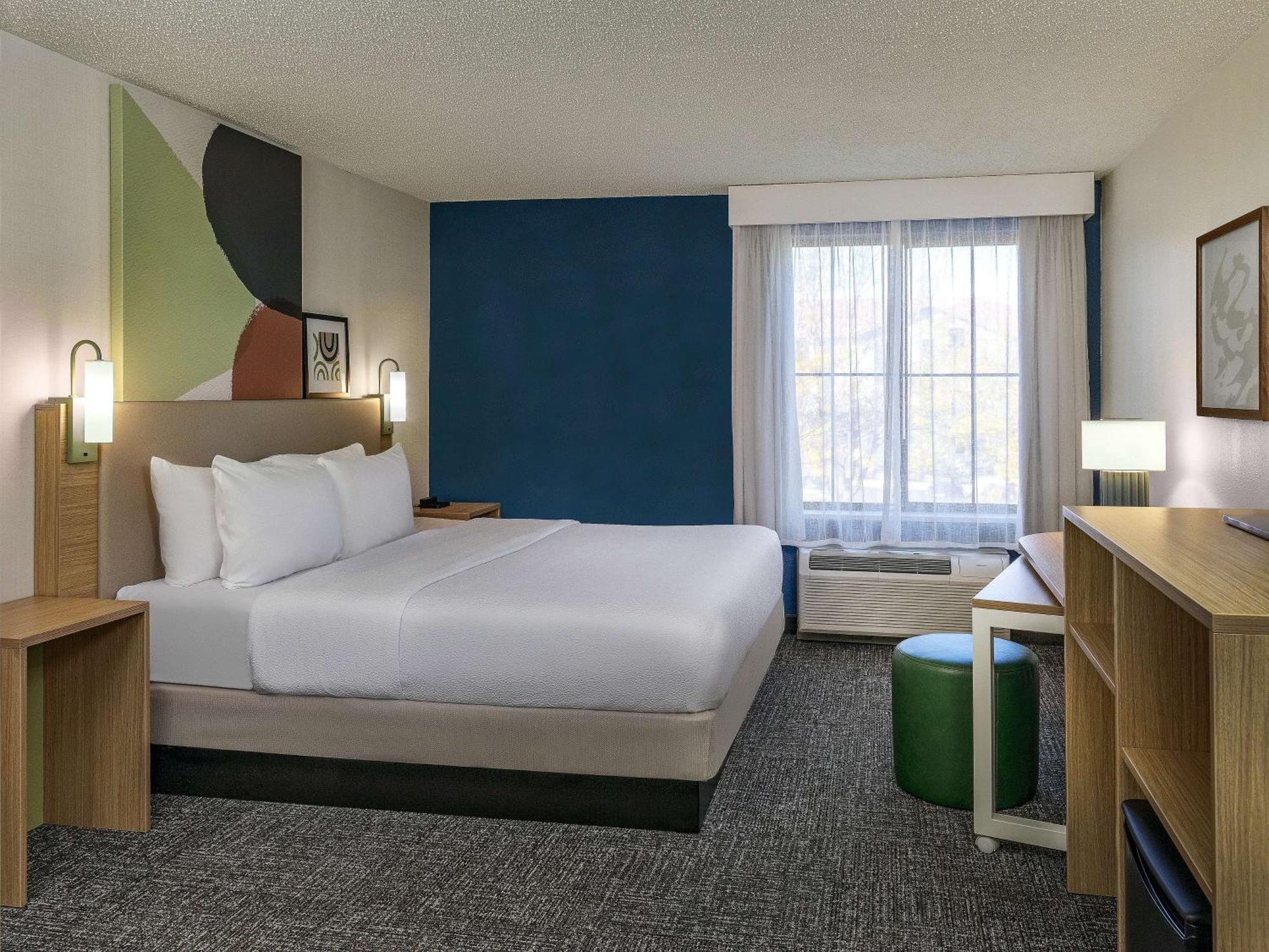King Room