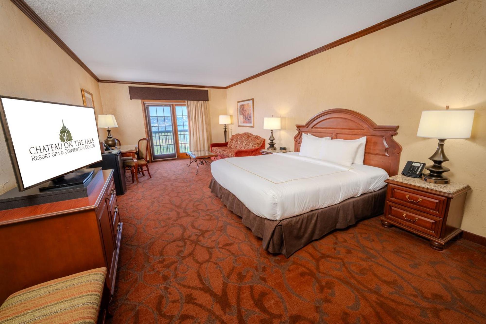 King Room Lake View,1697913290:JPEG