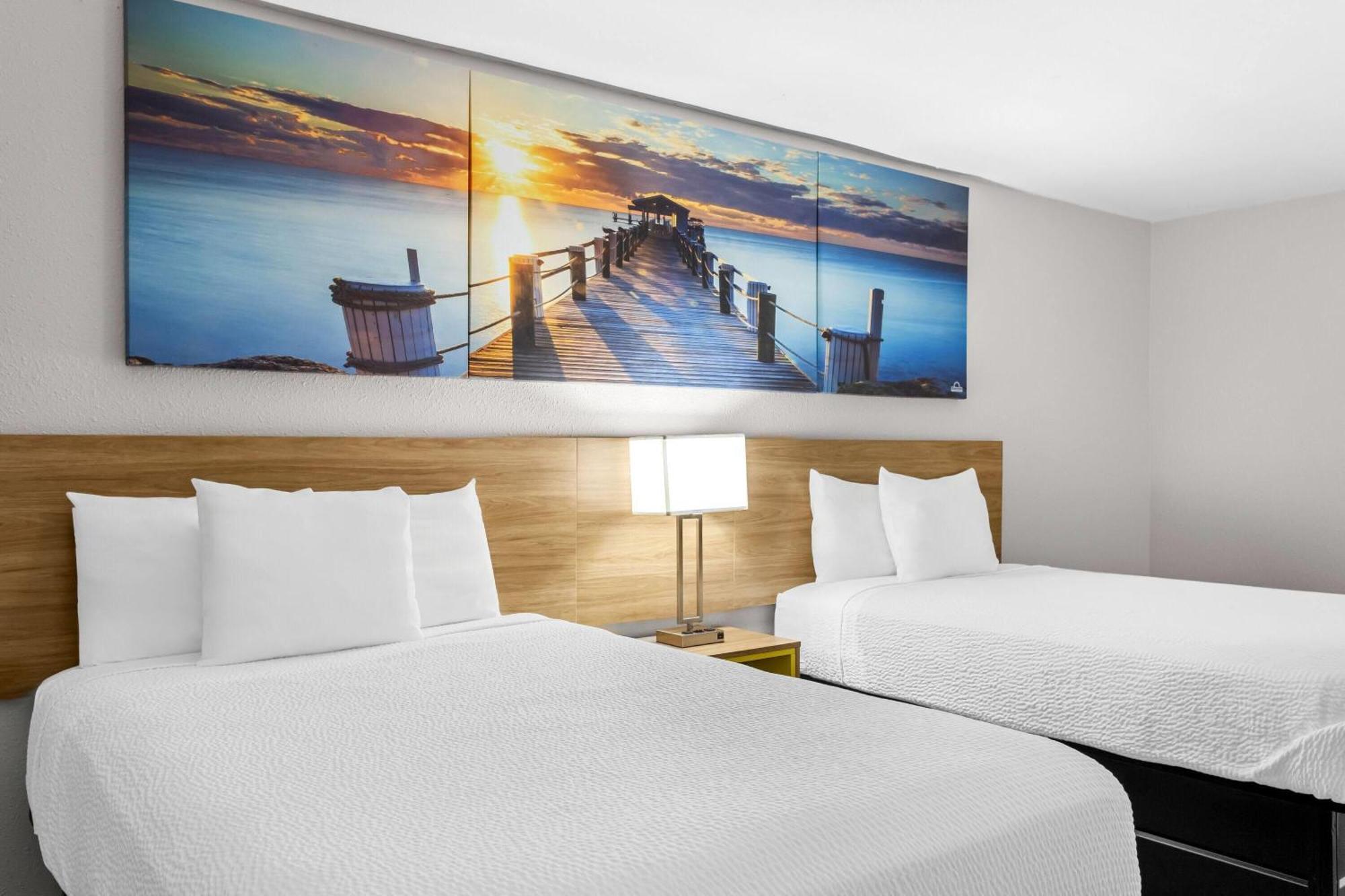 Double Room Two Double Beds Non-Smoking
