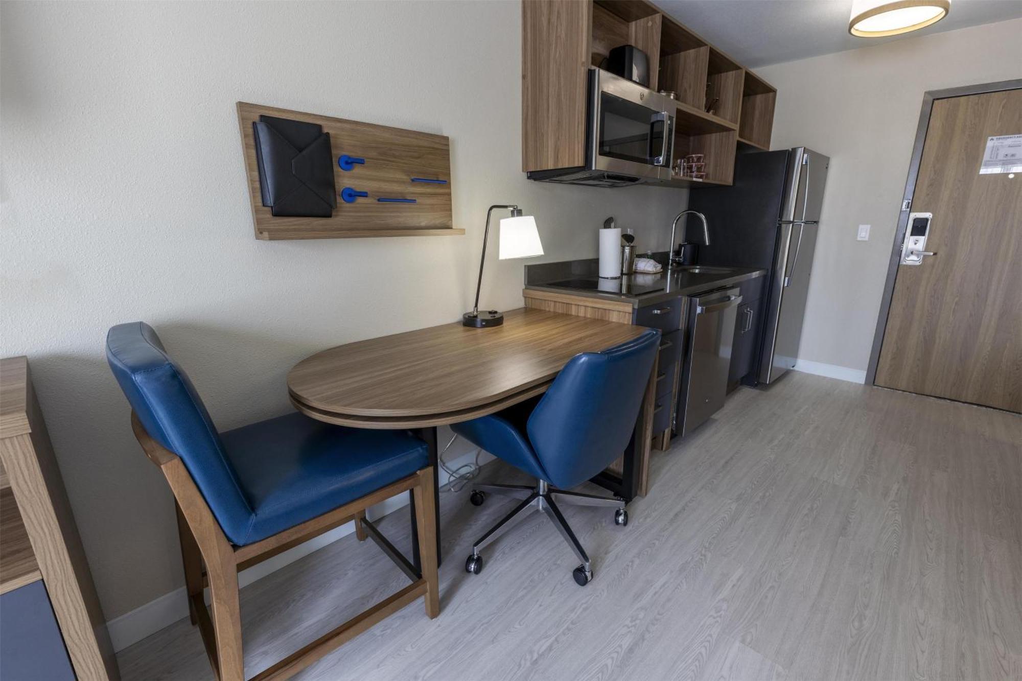 Queen Studio Kitchenette Disability Access