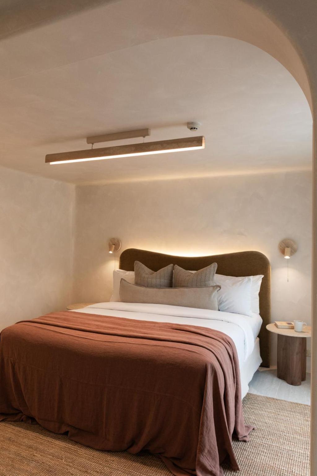 Premium King Room