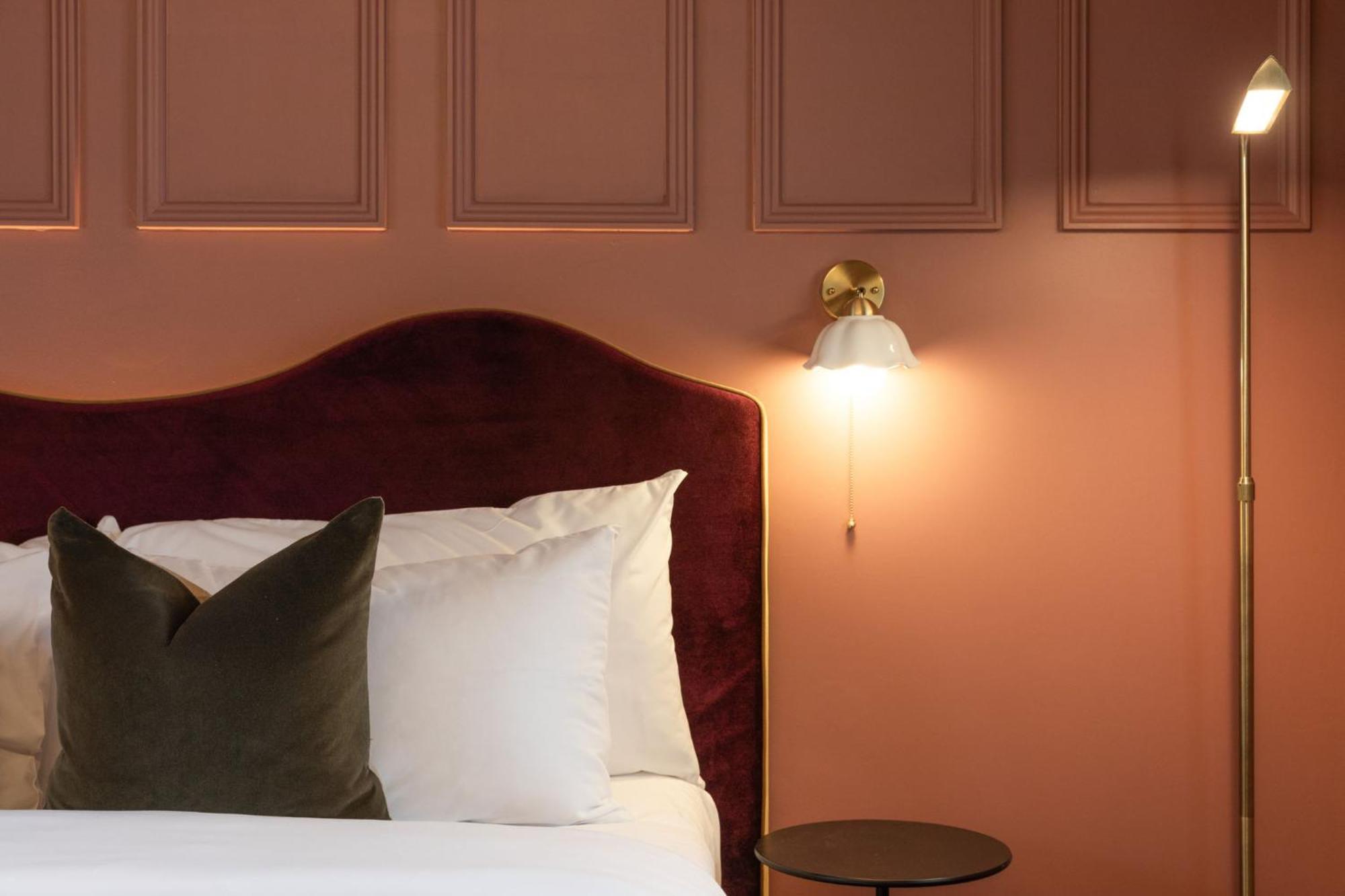Premium King Room