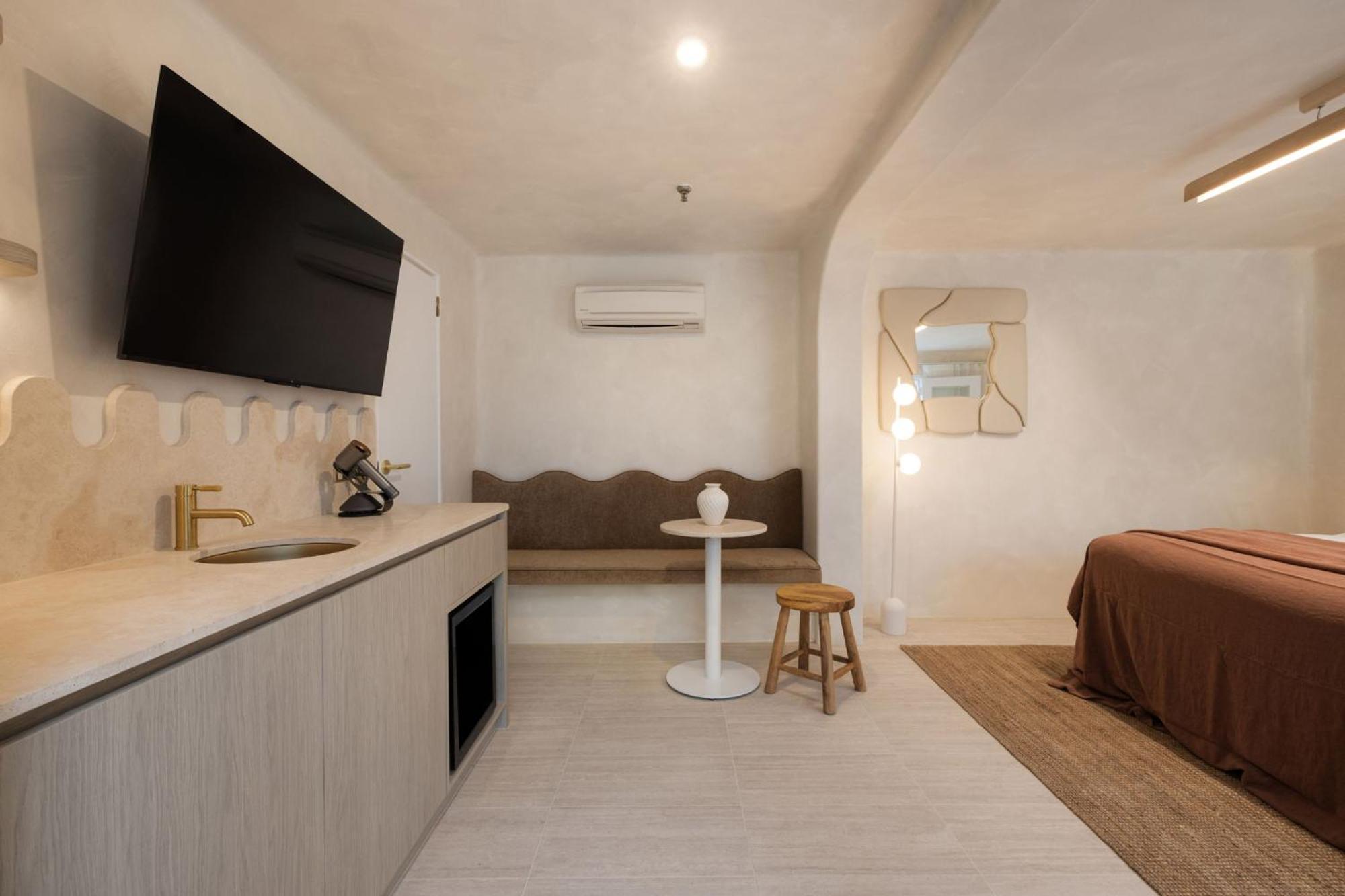 Premium King Room