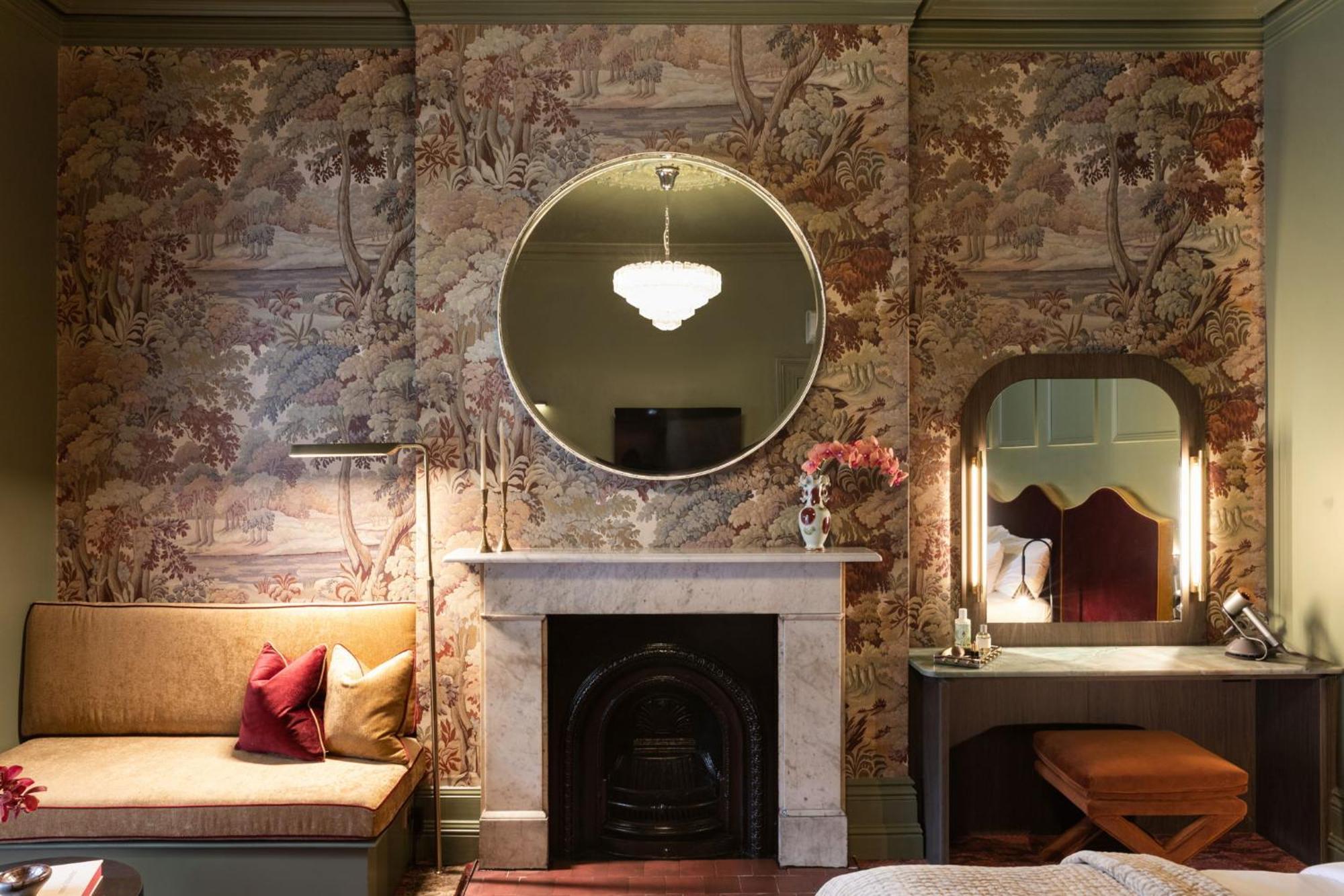 Velvet Suite
