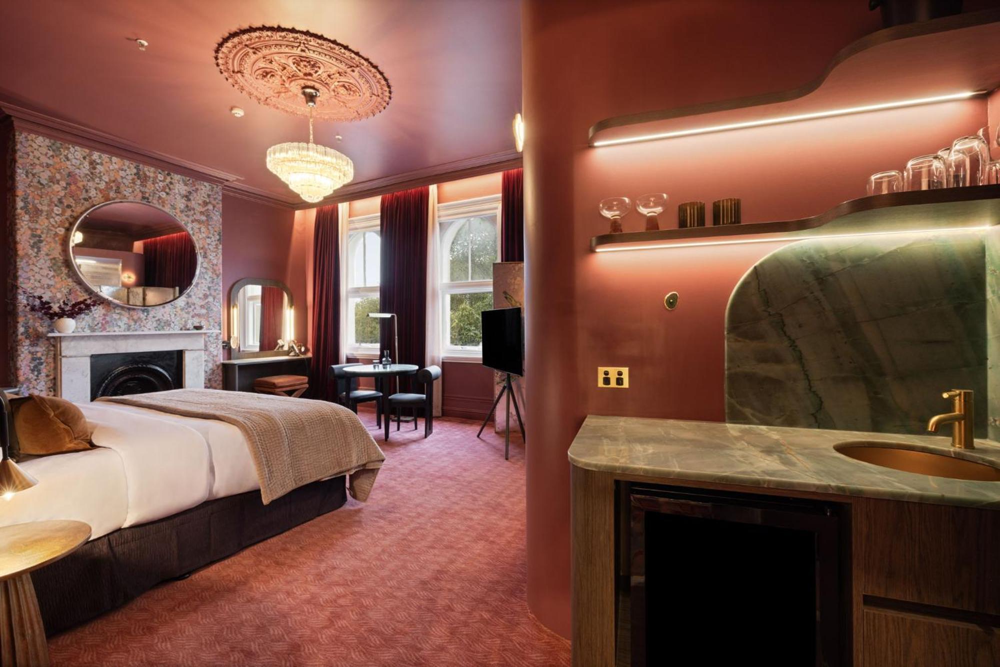 Velvet Suite