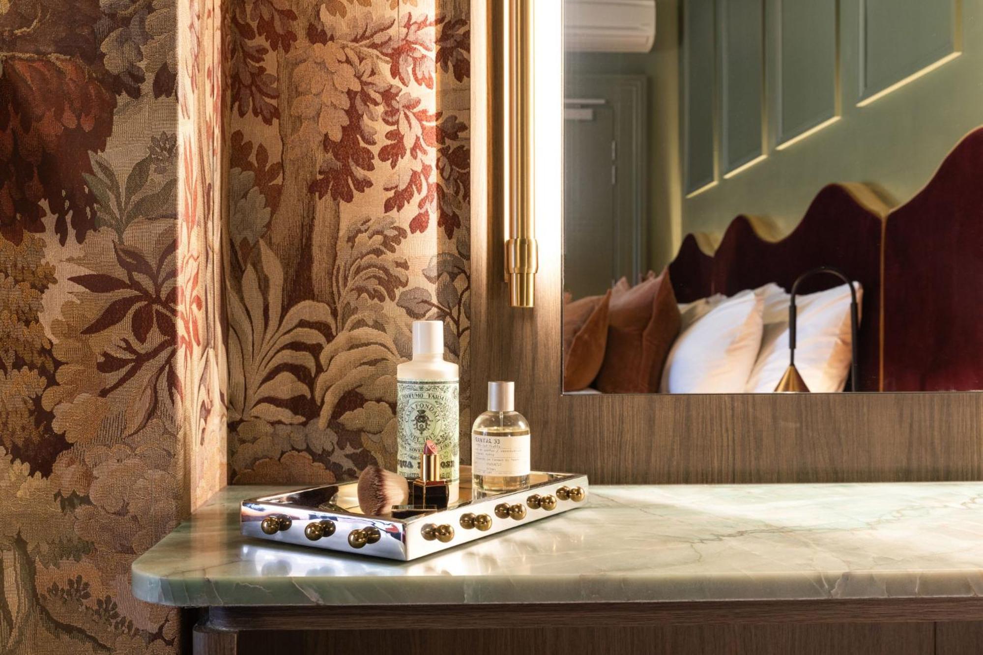 Velvet Suite
