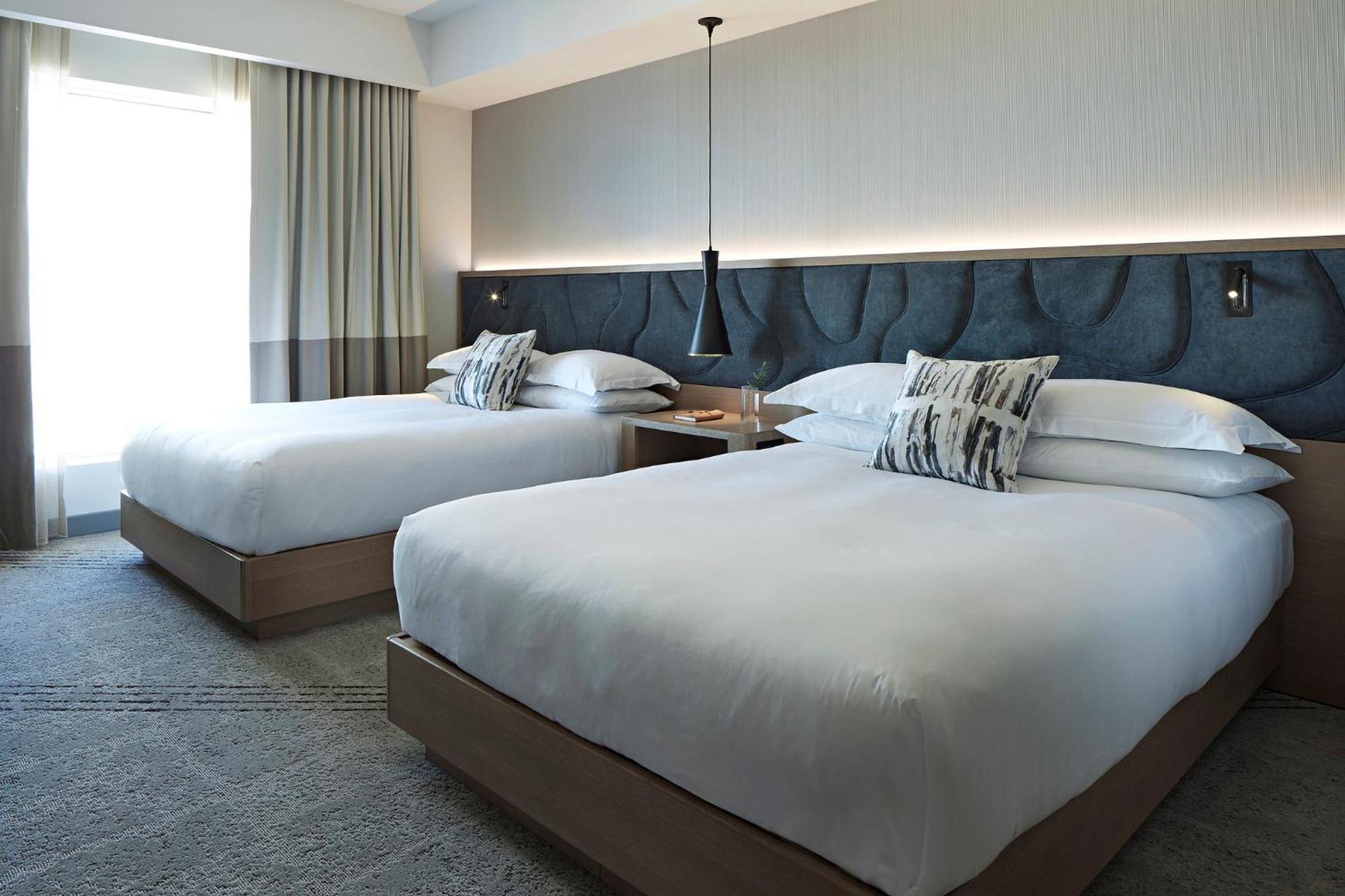 Queen Room Two Queen Beds Mobility Accessible Roll Shower
