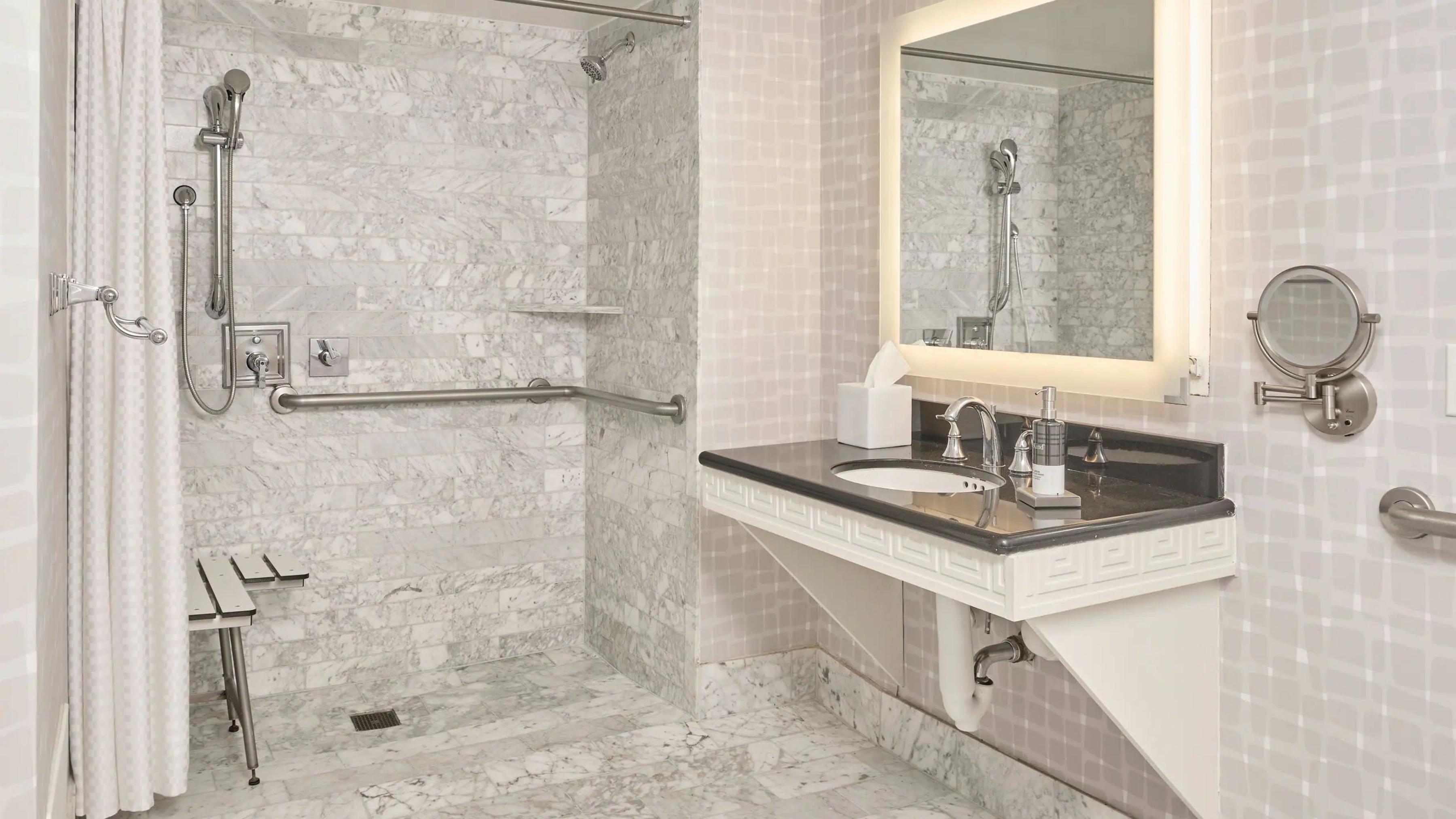 Queen Room Two Queen Beds Roll Shower Disability Access